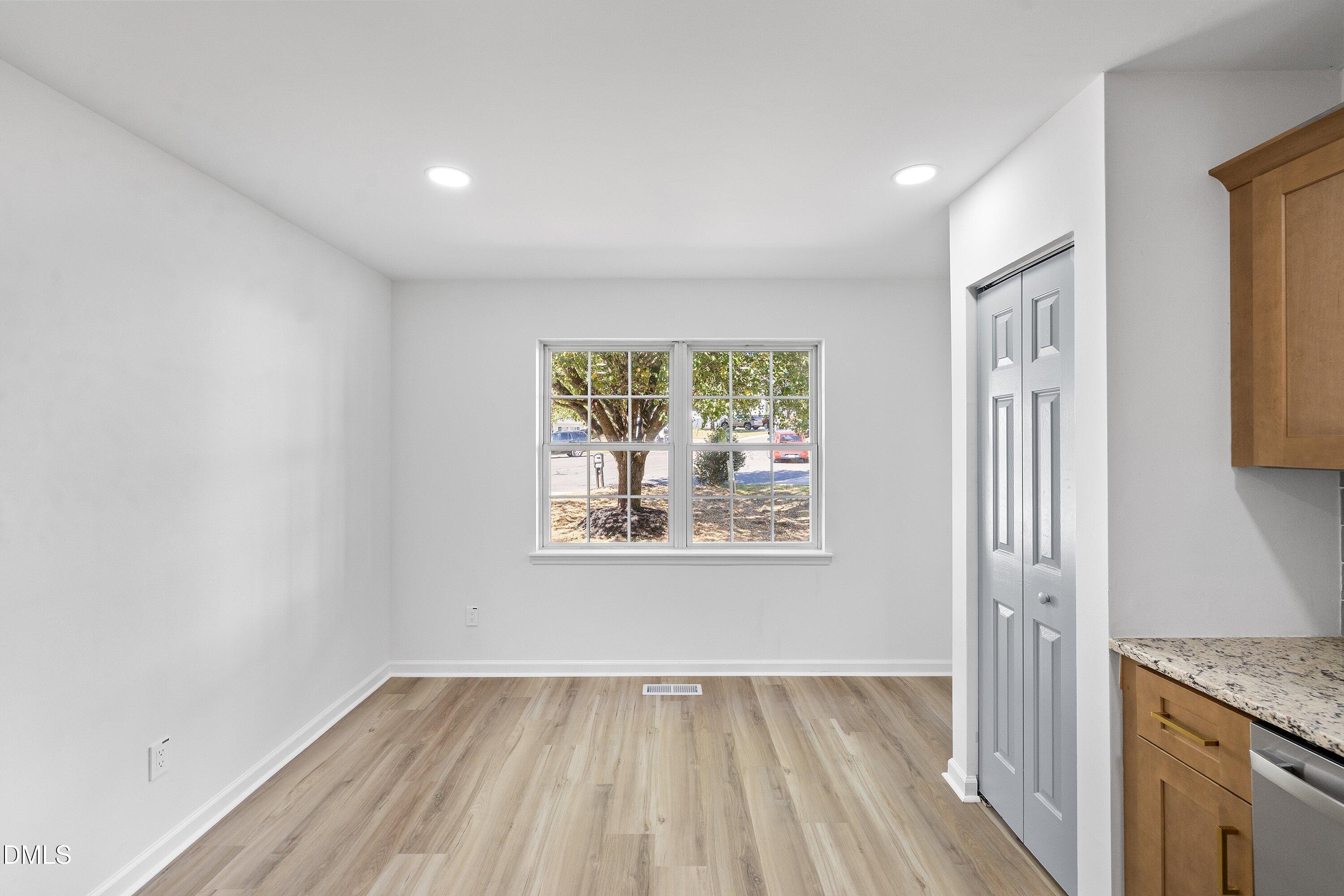 12 Sameer Court Property Photo 14