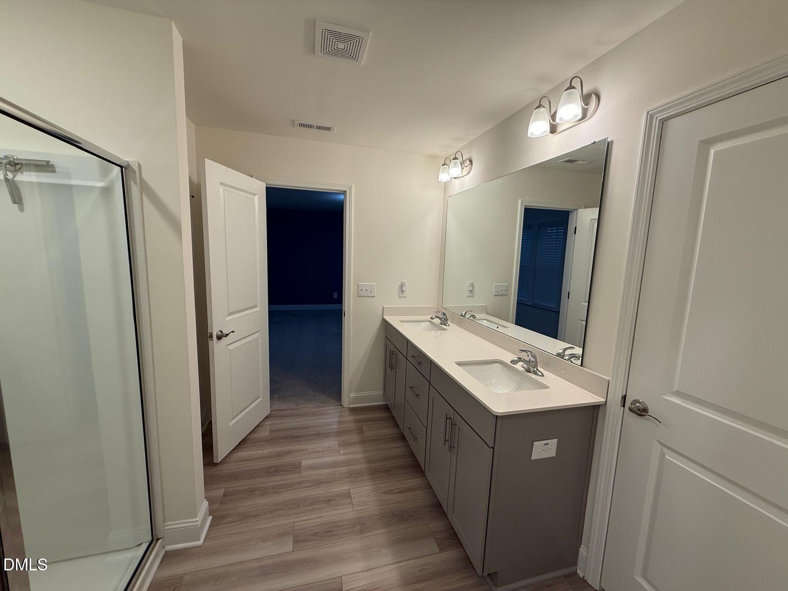 64 Nailsworth Street Property Photo 11