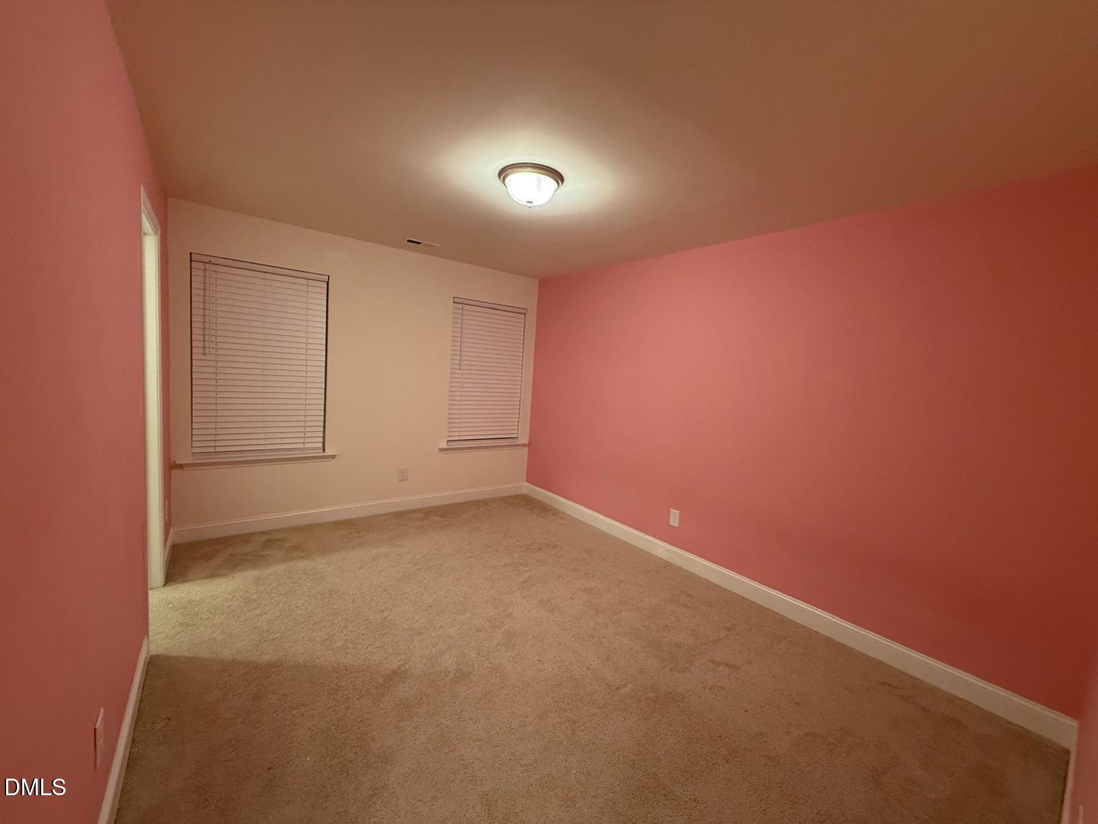 64 Nailsworth Street Property Photo 12