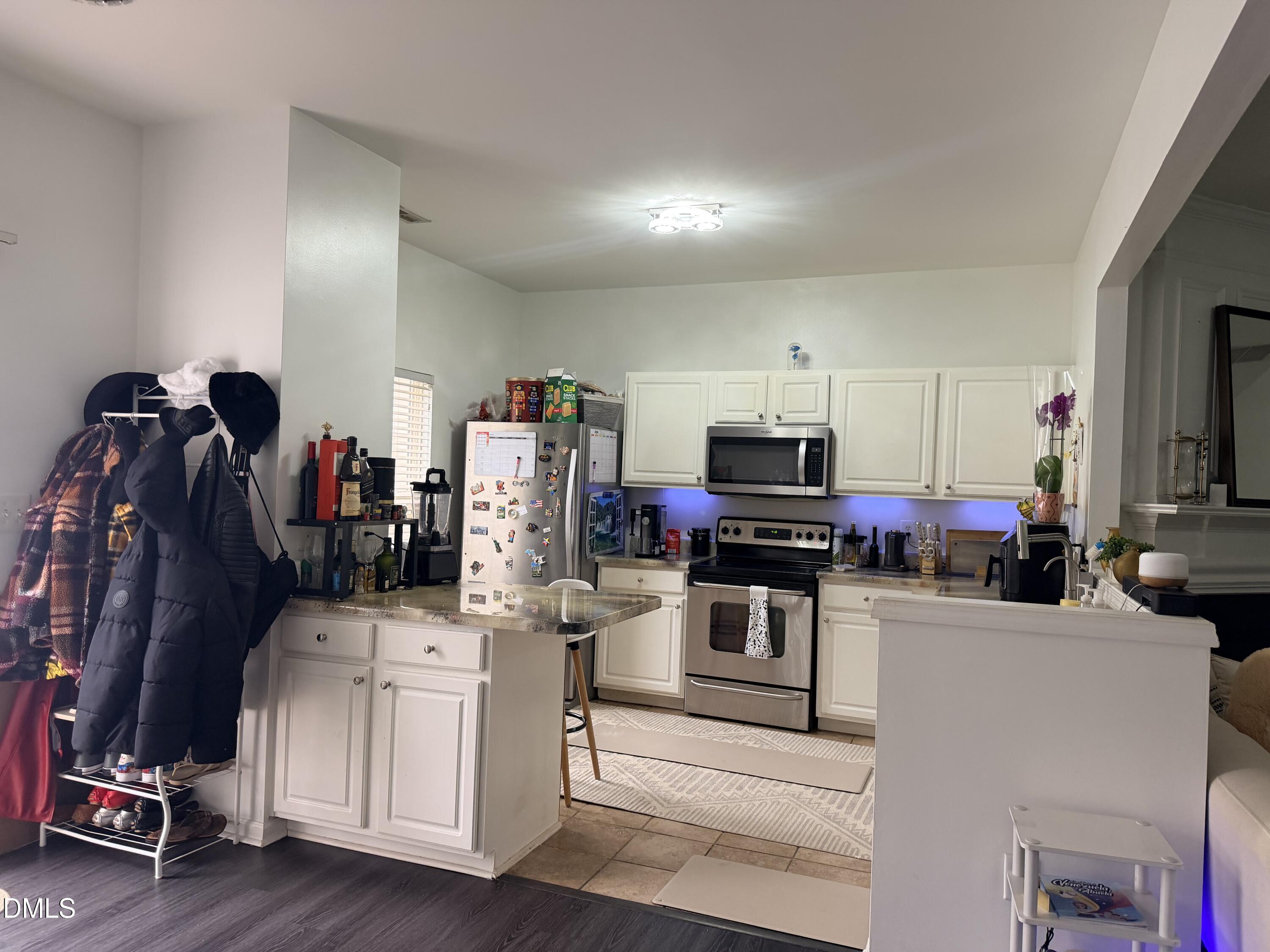 5345 Glen Canyon Road Property Photo 10