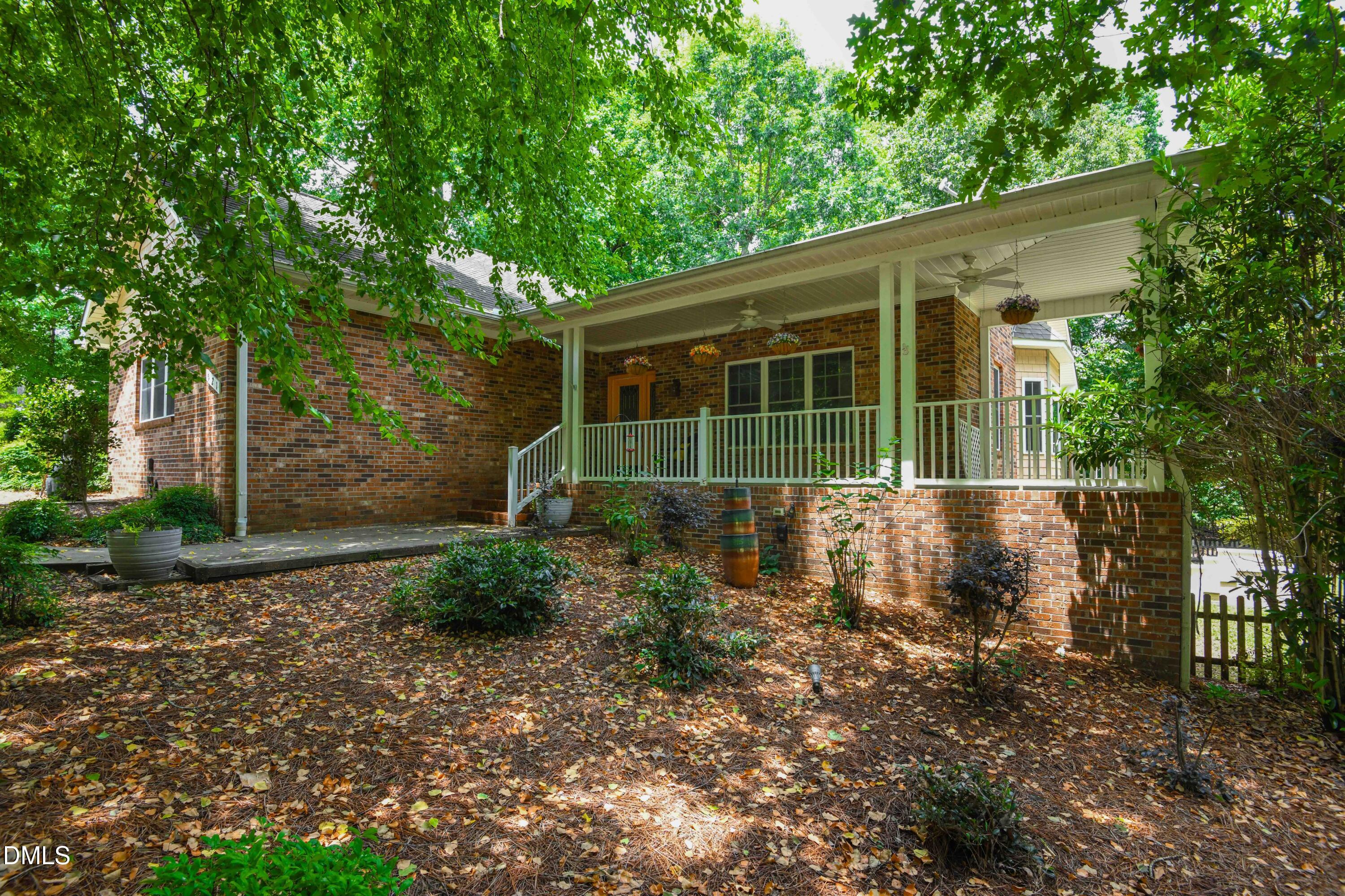 521 Dogwood Drive Property Photo 4
