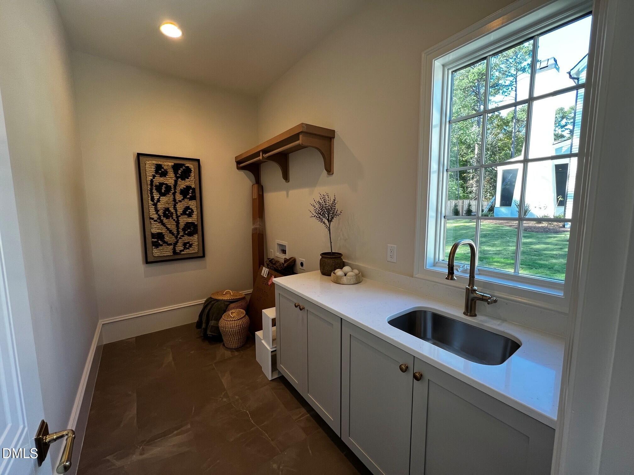 1104 Oldfourth Lane Property Photo 21