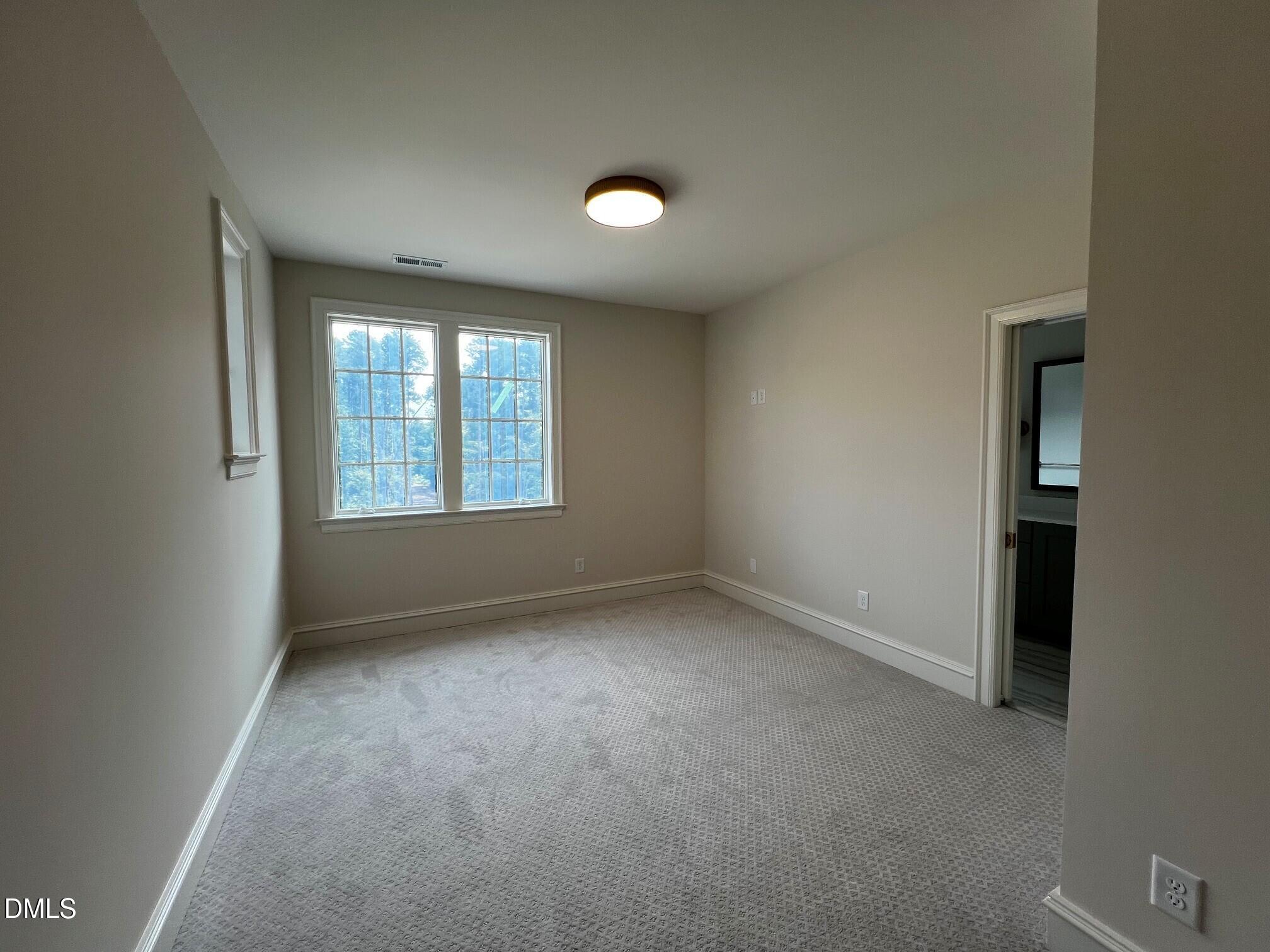 1104 Oldfourth Lane Property Photo 28