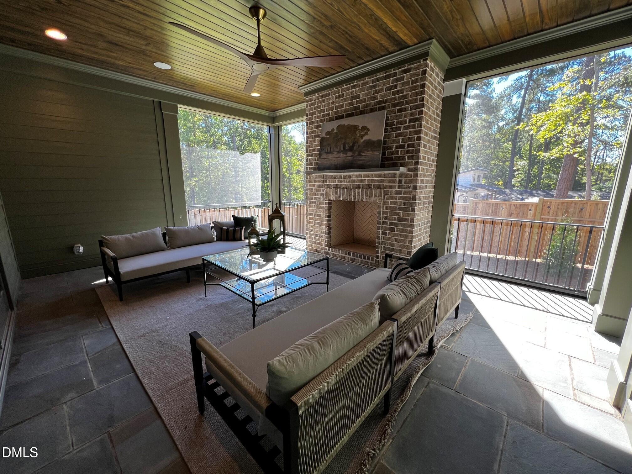 1104 Oldfourth Lane Property Photo 35