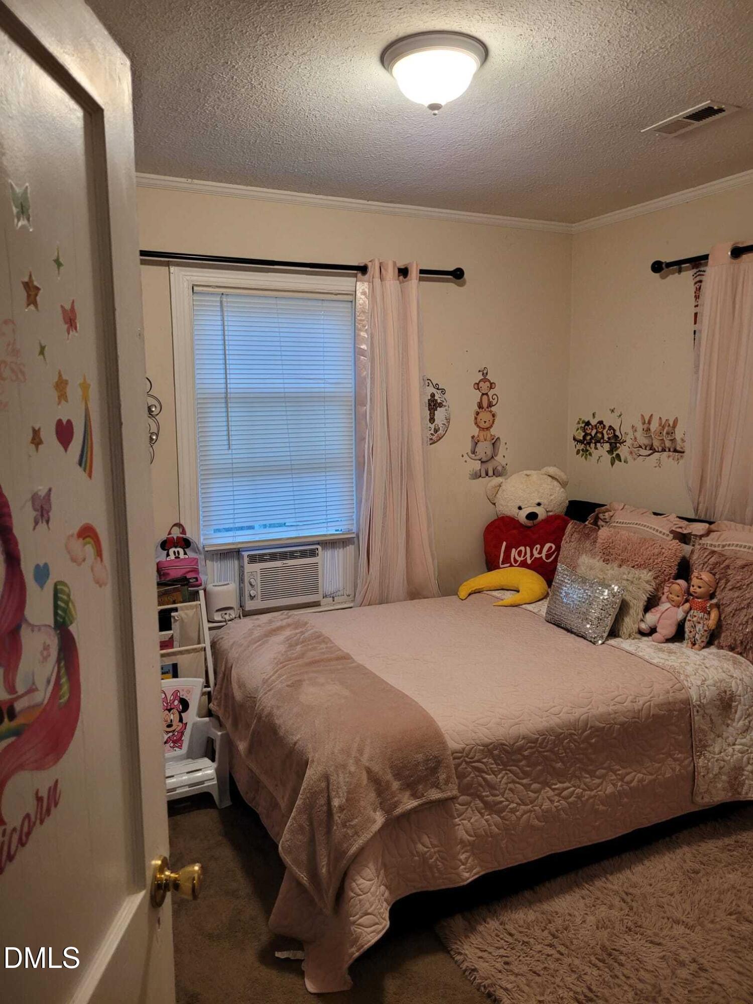 1004 Park Avenue Property Photo 9