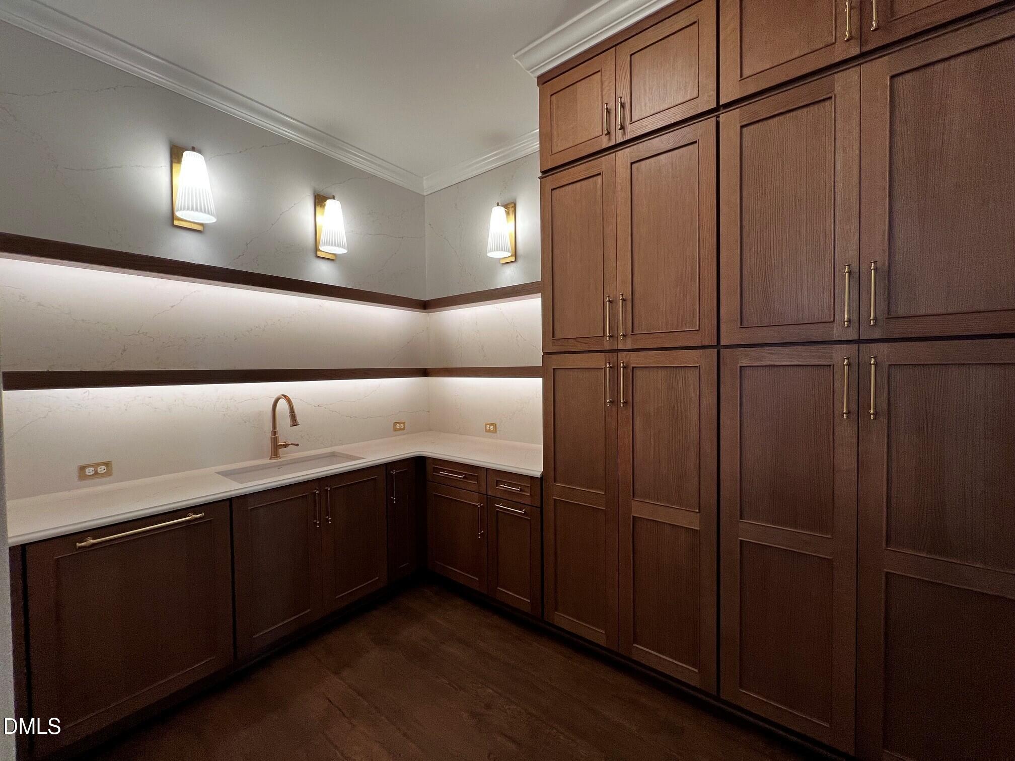 1100 Oldfourth Lane Property Photo 21