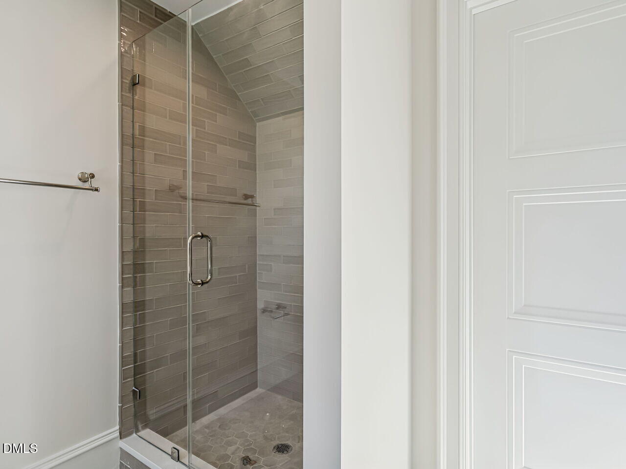 1100 Oldfourth Lane Property Photo 24