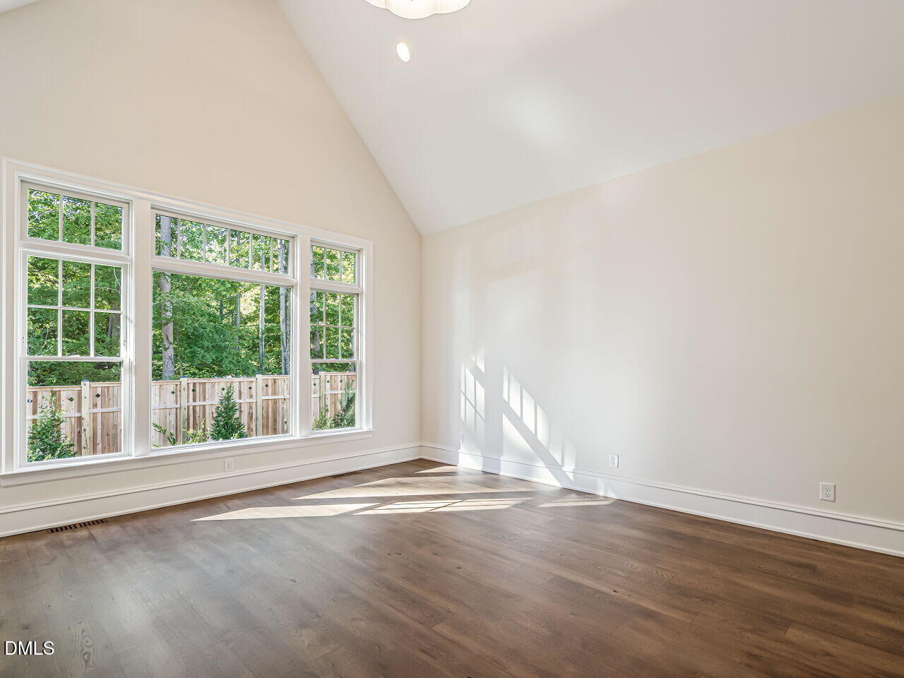 1100 Oldfourth Lane Property Photo 70