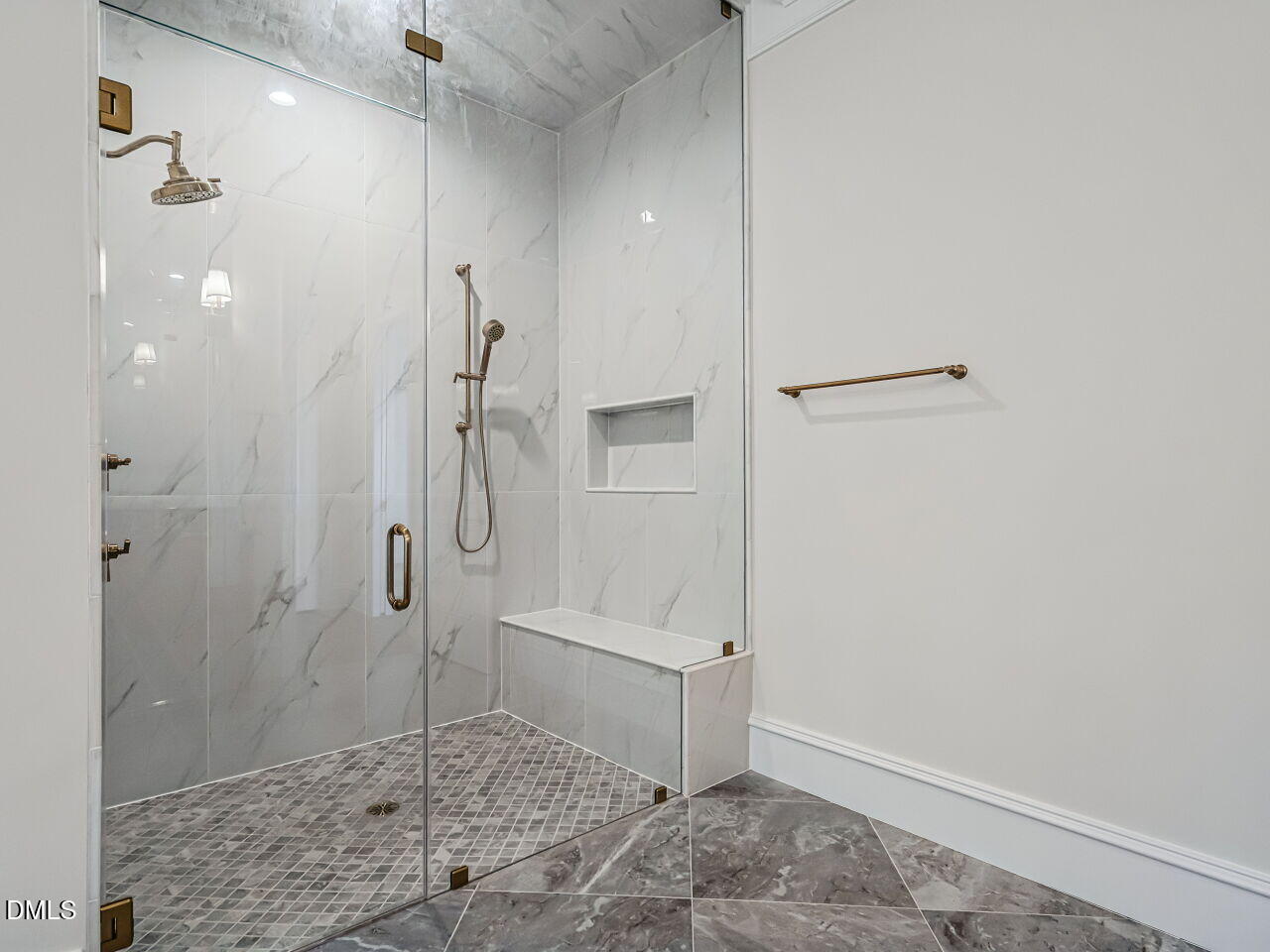1100 Oldfourth Lane Property Photo 82