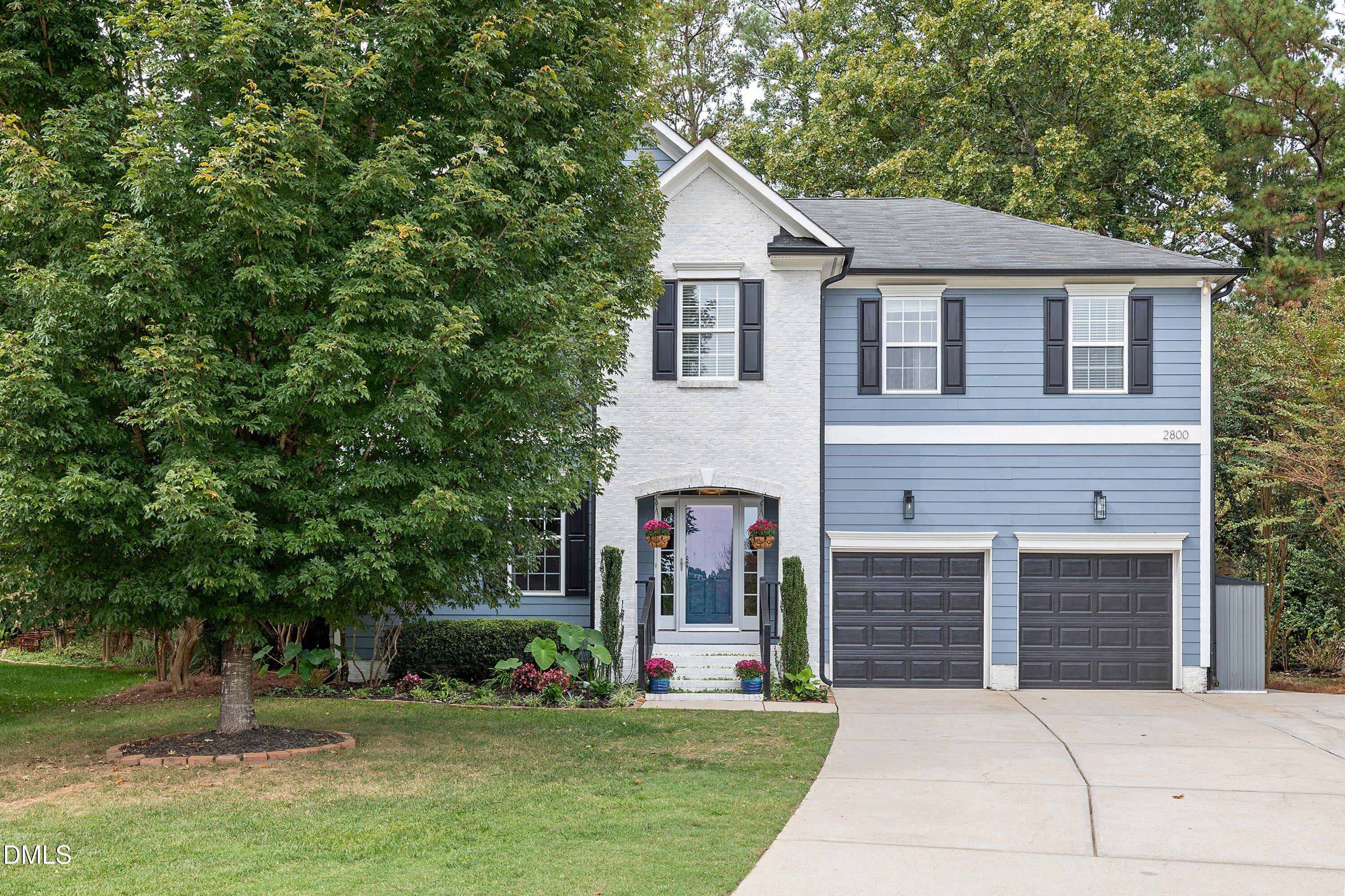 2800 Carriage Meadows Drive Property Photo 1