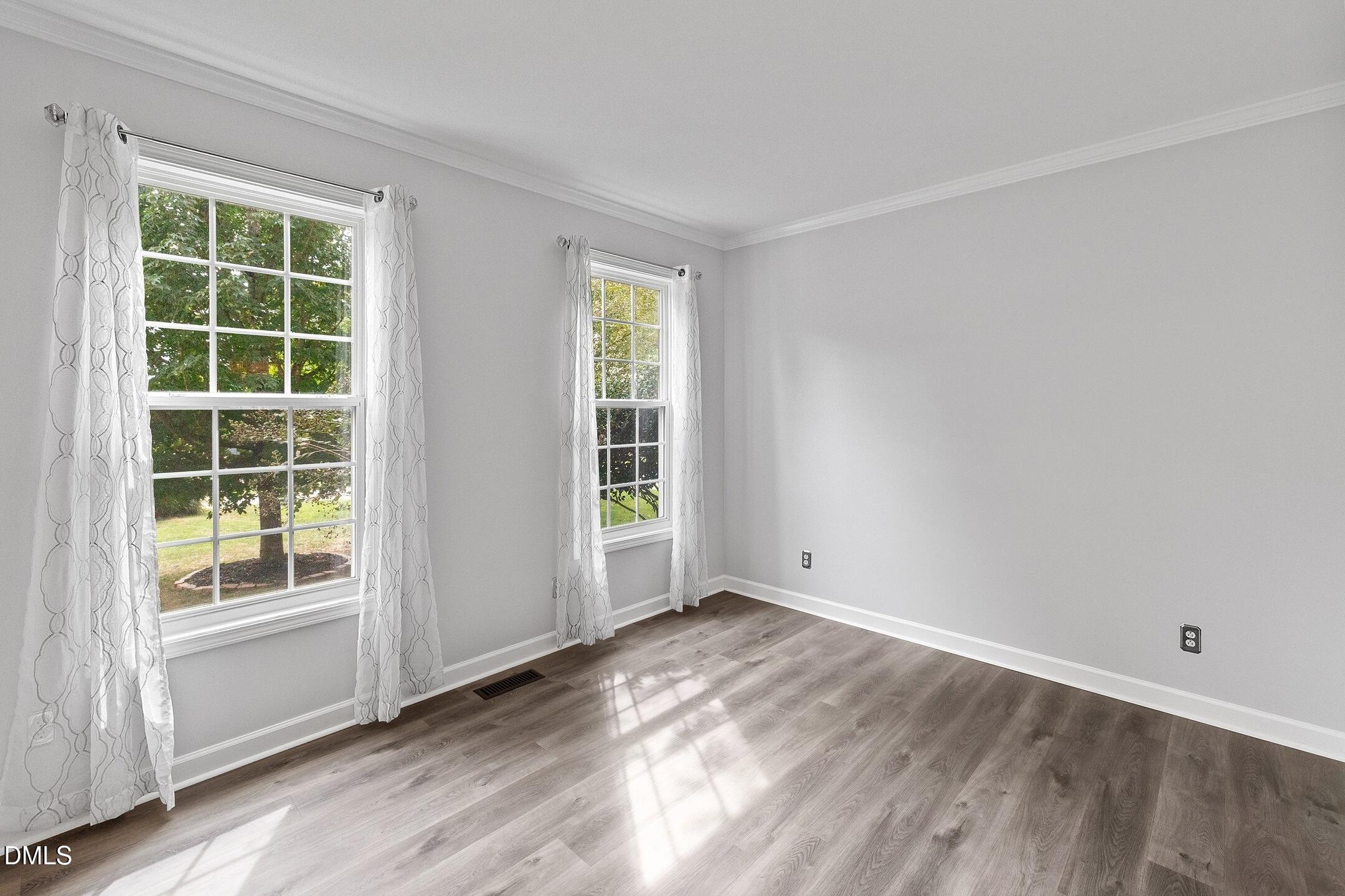 2800 Carriage Meadows Drive Property Photo 6
