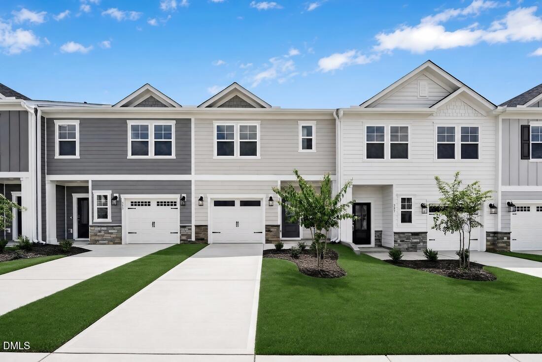335 Sweetbay Tree Drive Property Photo 1