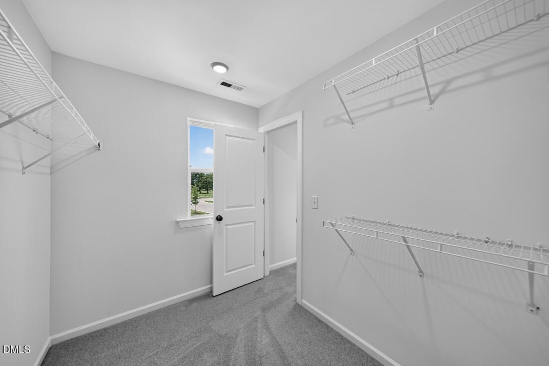 335 Sweetbay Tree Drive Property Photo 9