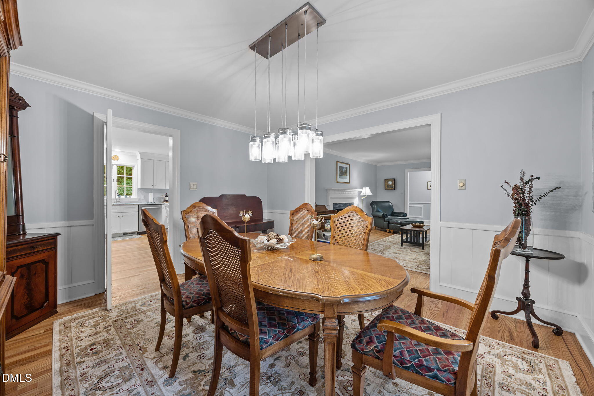 4902 Carteret Drive Property Photo 18