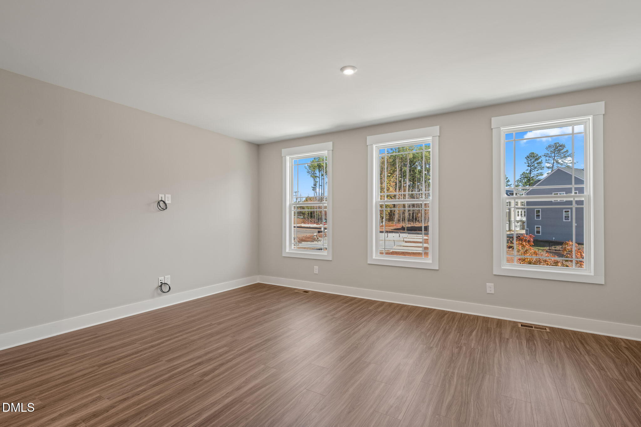 528 Plumleaf Lane Property Photo 13
