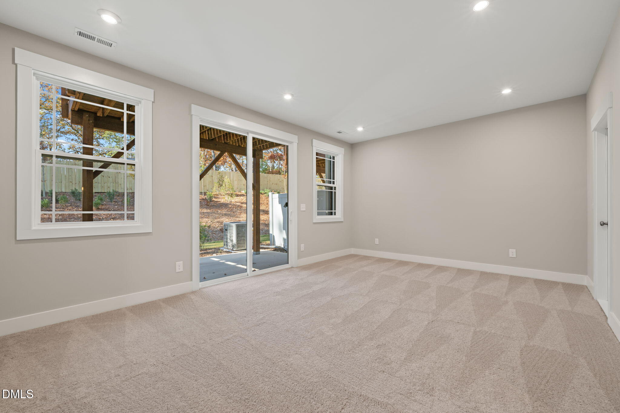 528 Plumleaf Lane Property Photo 30