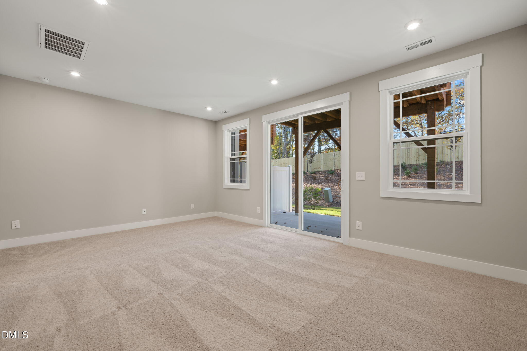 528 Plumleaf Lane Property Photo 31