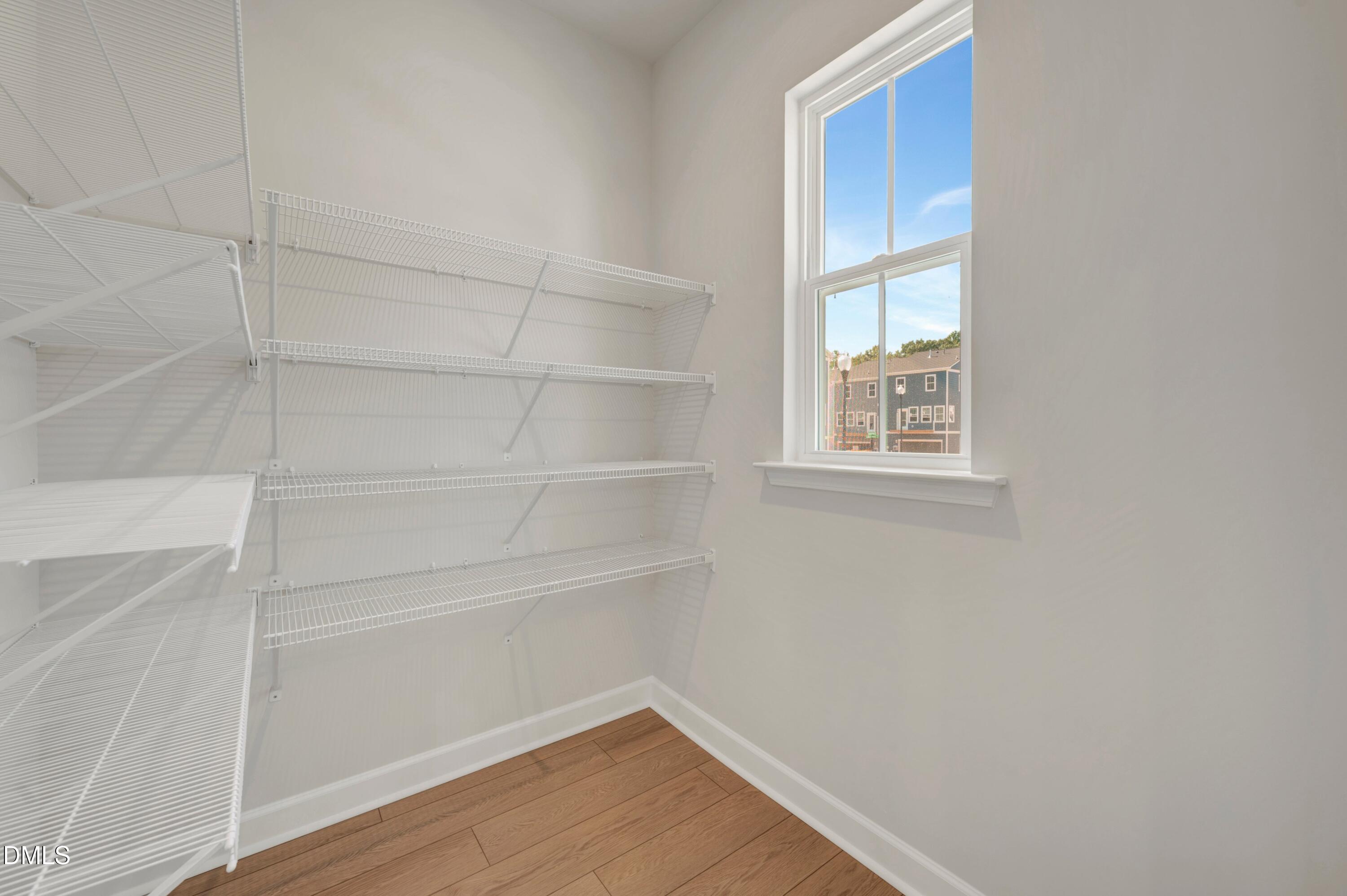 710 Hyperion Alley Property Photo 17