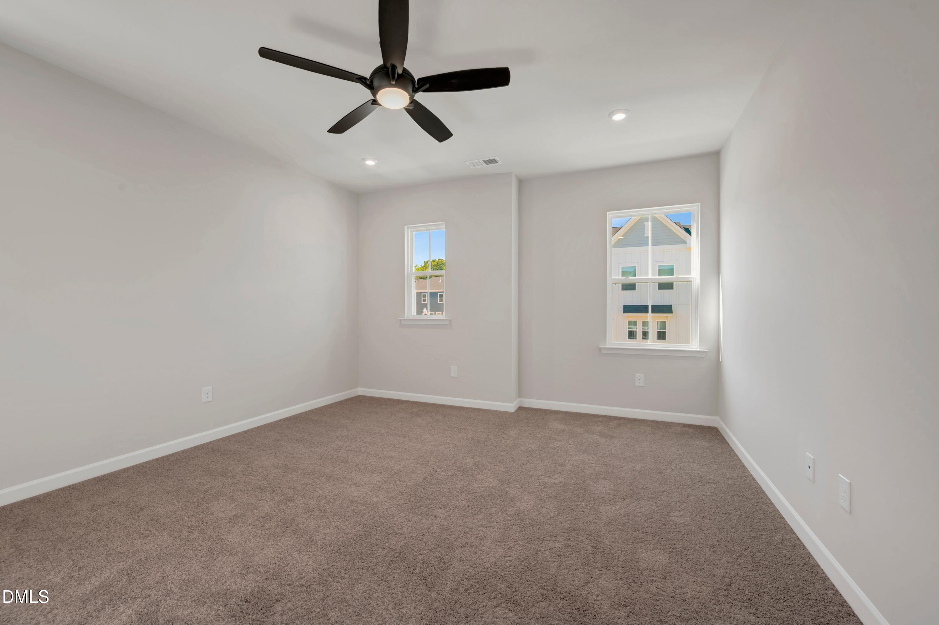 710 Hyperion Alley Property Photo 22