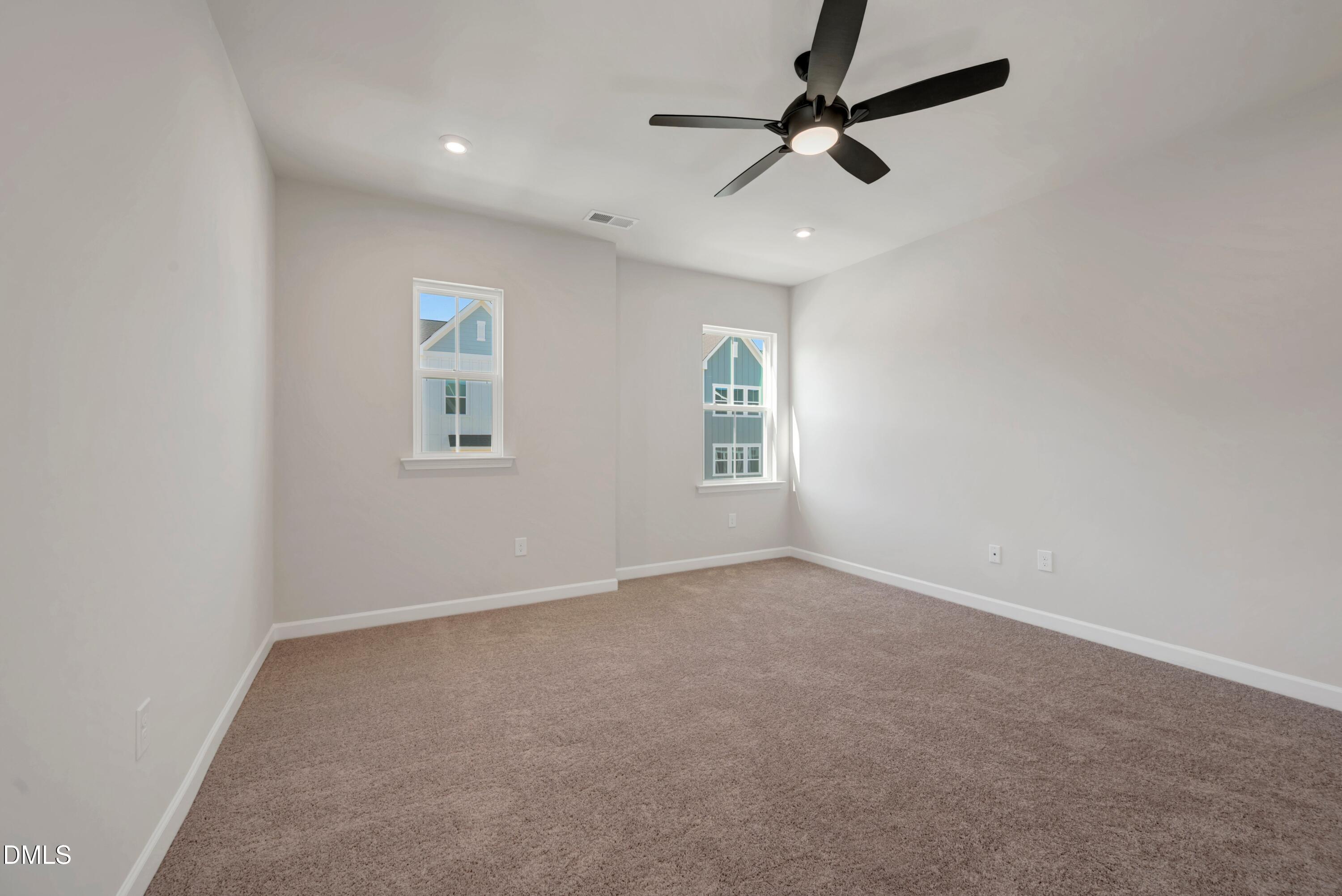 710 Hyperion Alley Property Photo 30