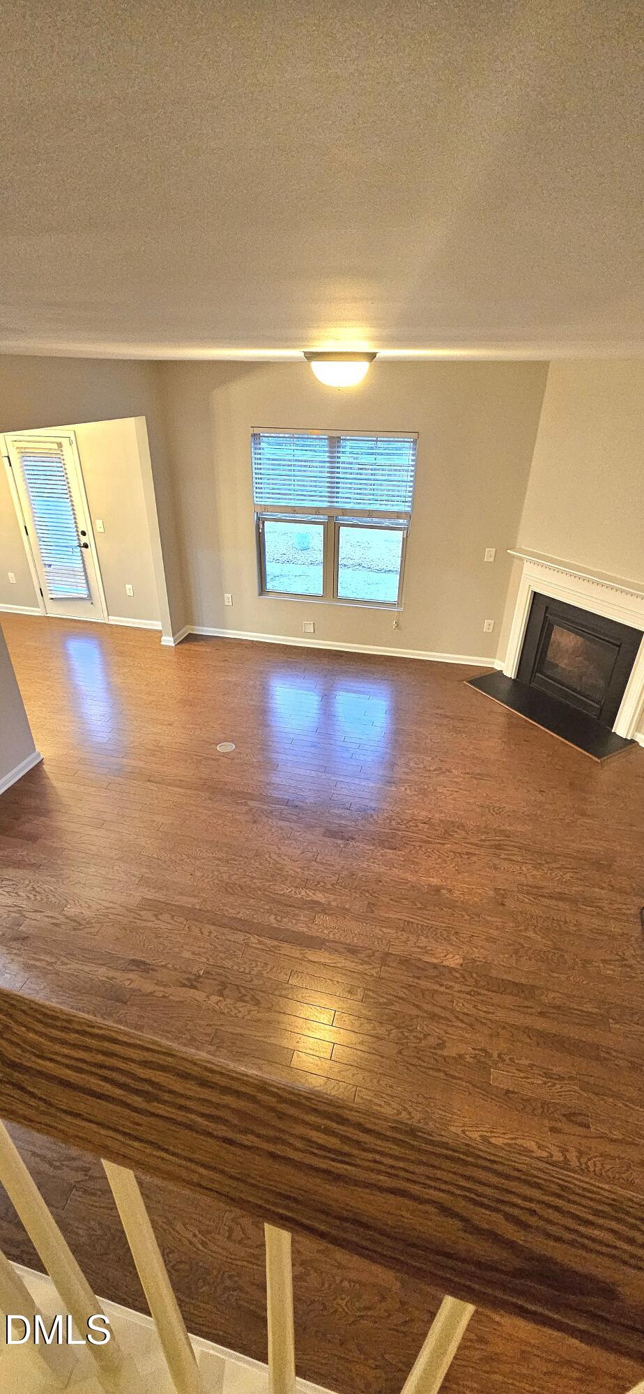 313 Brier Crossings Loop Property Photo 7