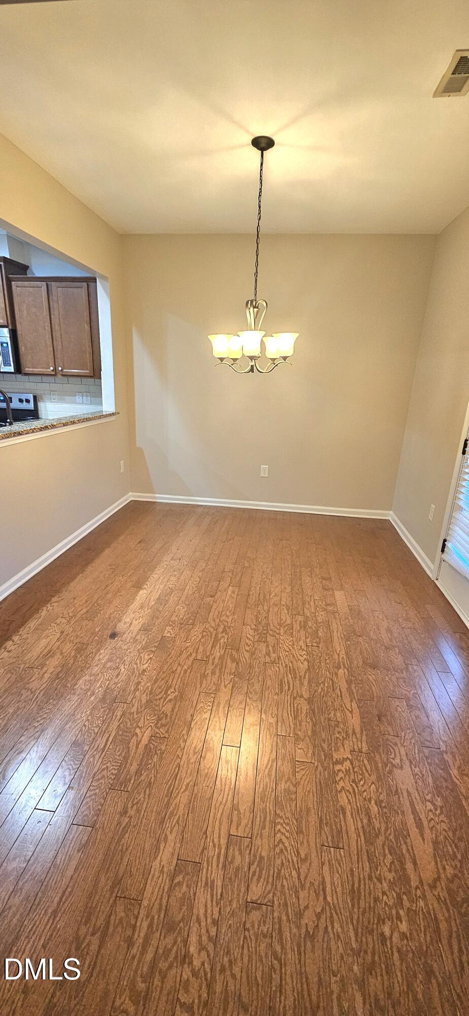 313 Brier Crossings Loop Property Photo 10