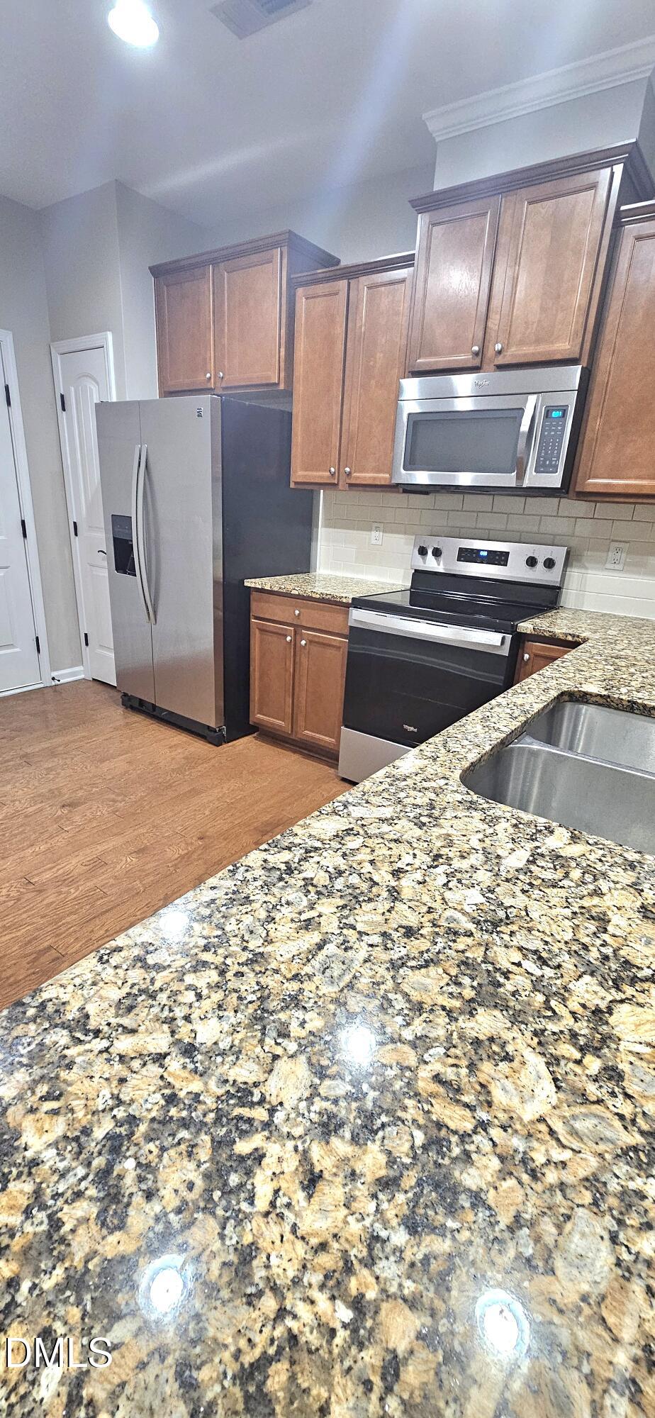 313 Brier Crossings Loop Property Photo 12