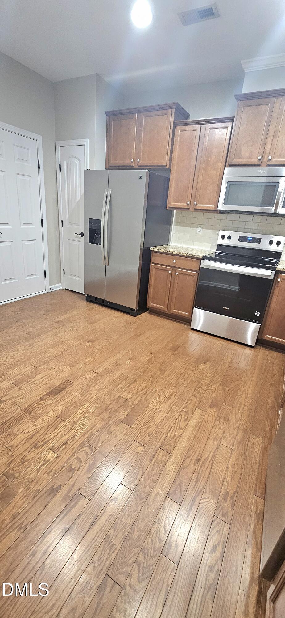 313 Brier Crossings Loop Property Photo 14