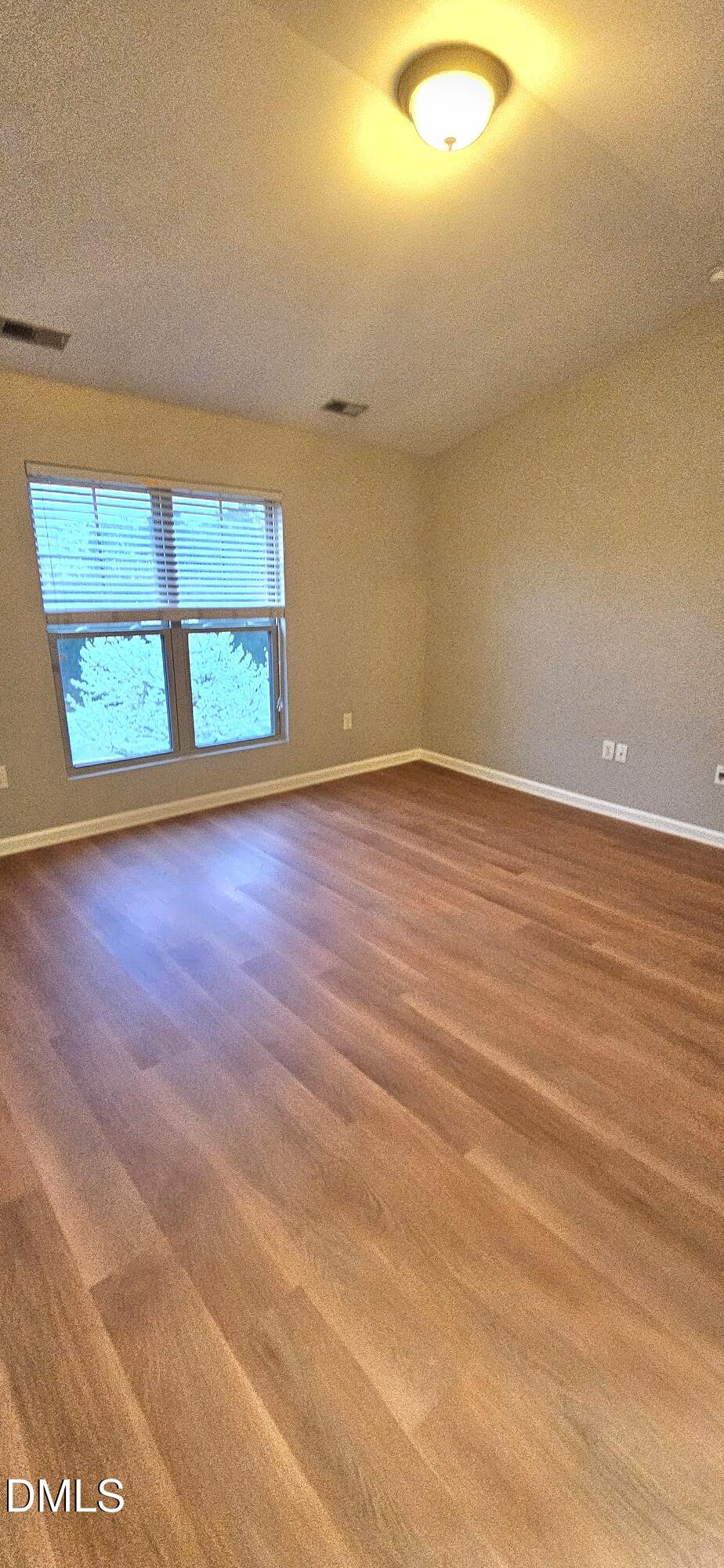 313 Brier Crossings Loop Property Photo 17