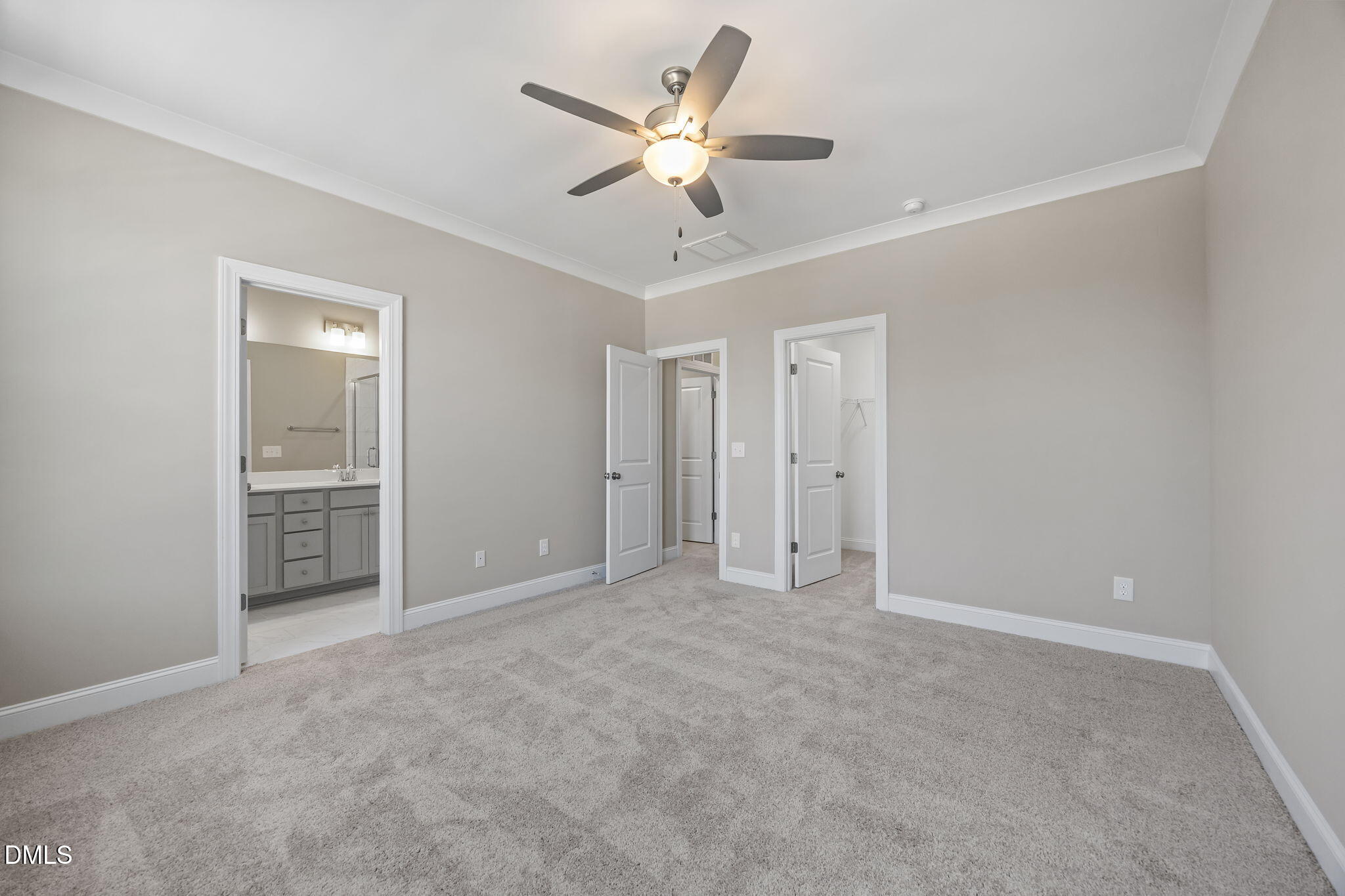329 Parker Street 19 Property Photo 16