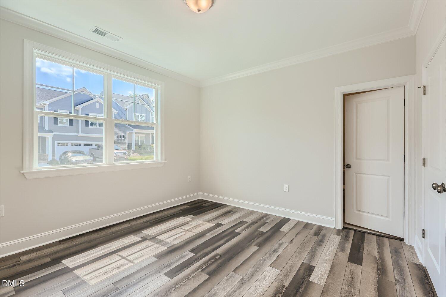 325 Golden Trace Drive Property Photo 8