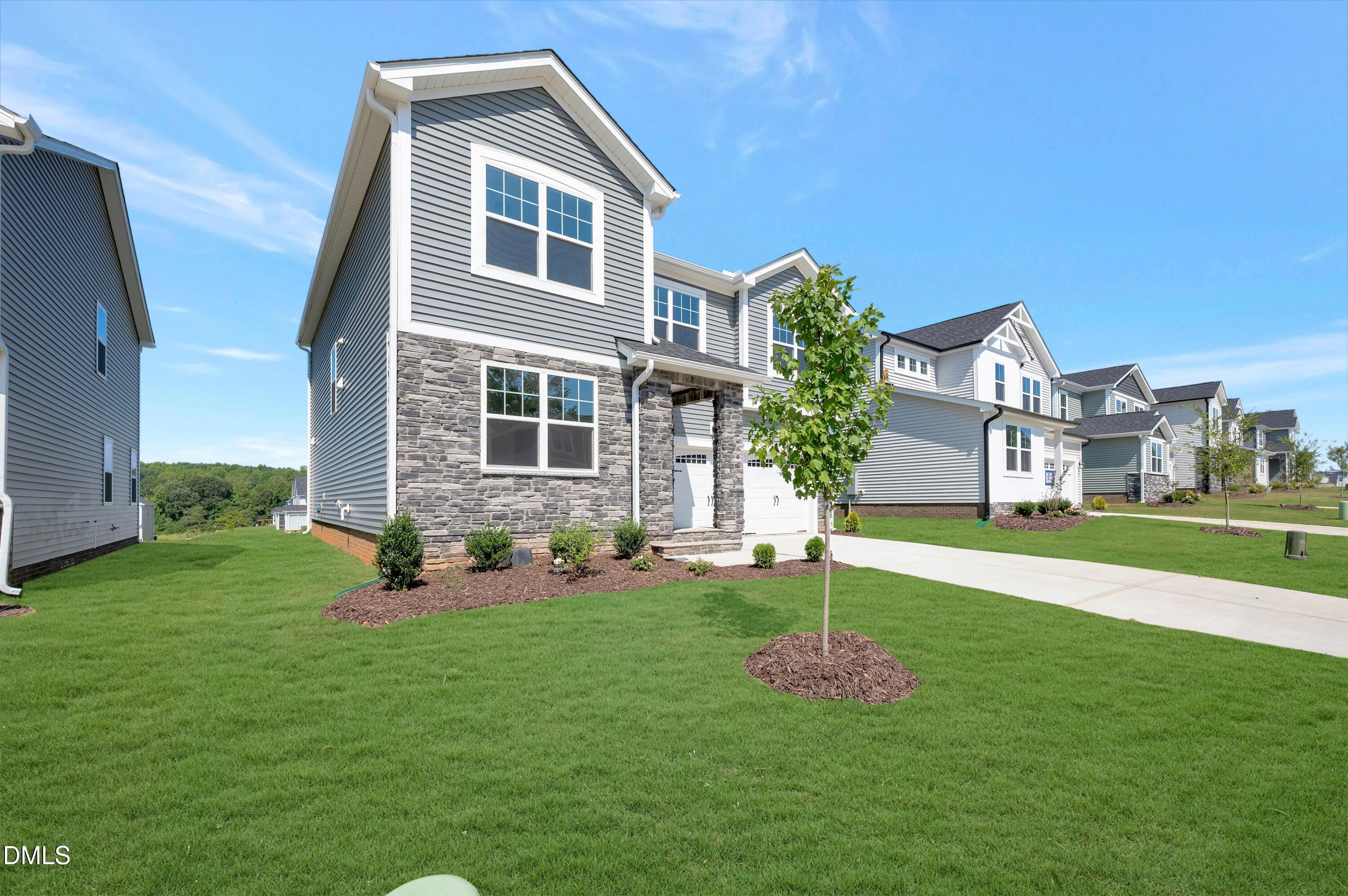 264 Yellow River Way Property Photo 3