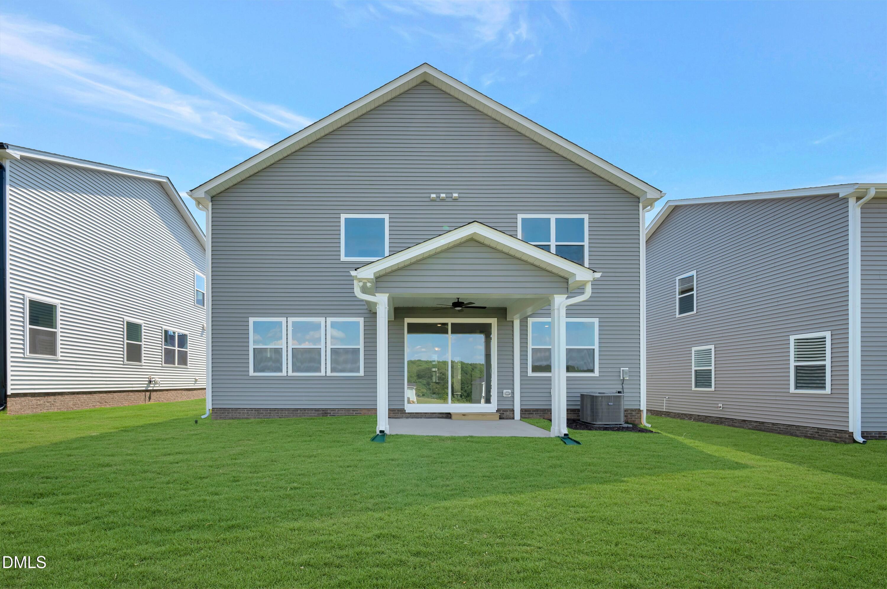 264 Yellow River Way Property Photo 5