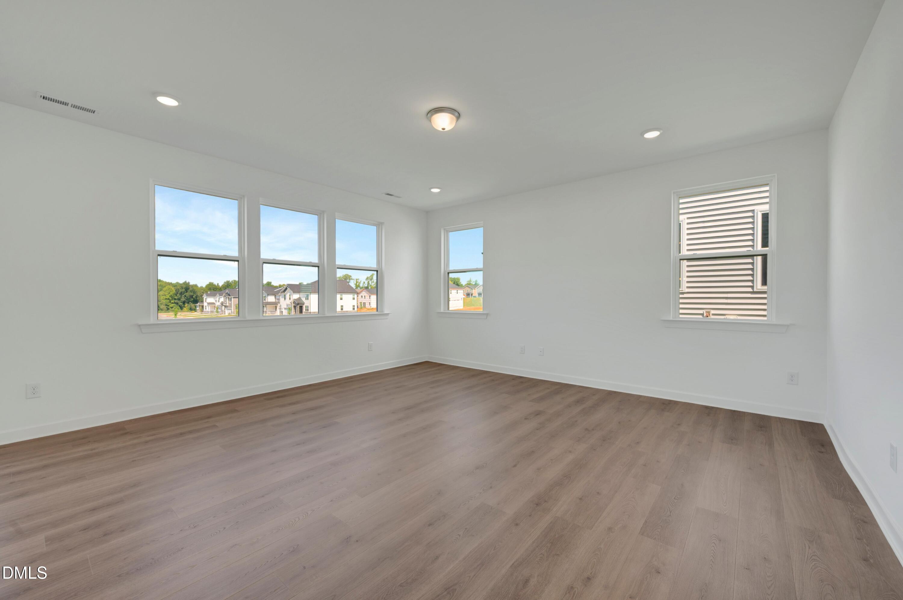 264 Yellow River Way Property Photo 13