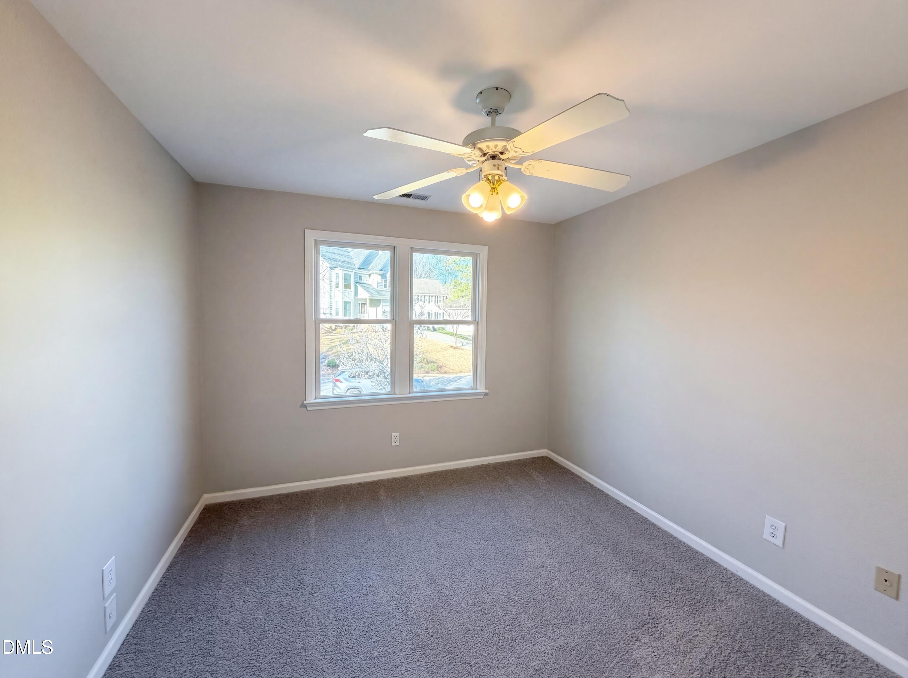 304 Arlington Ridge Ridge Property Photo 11