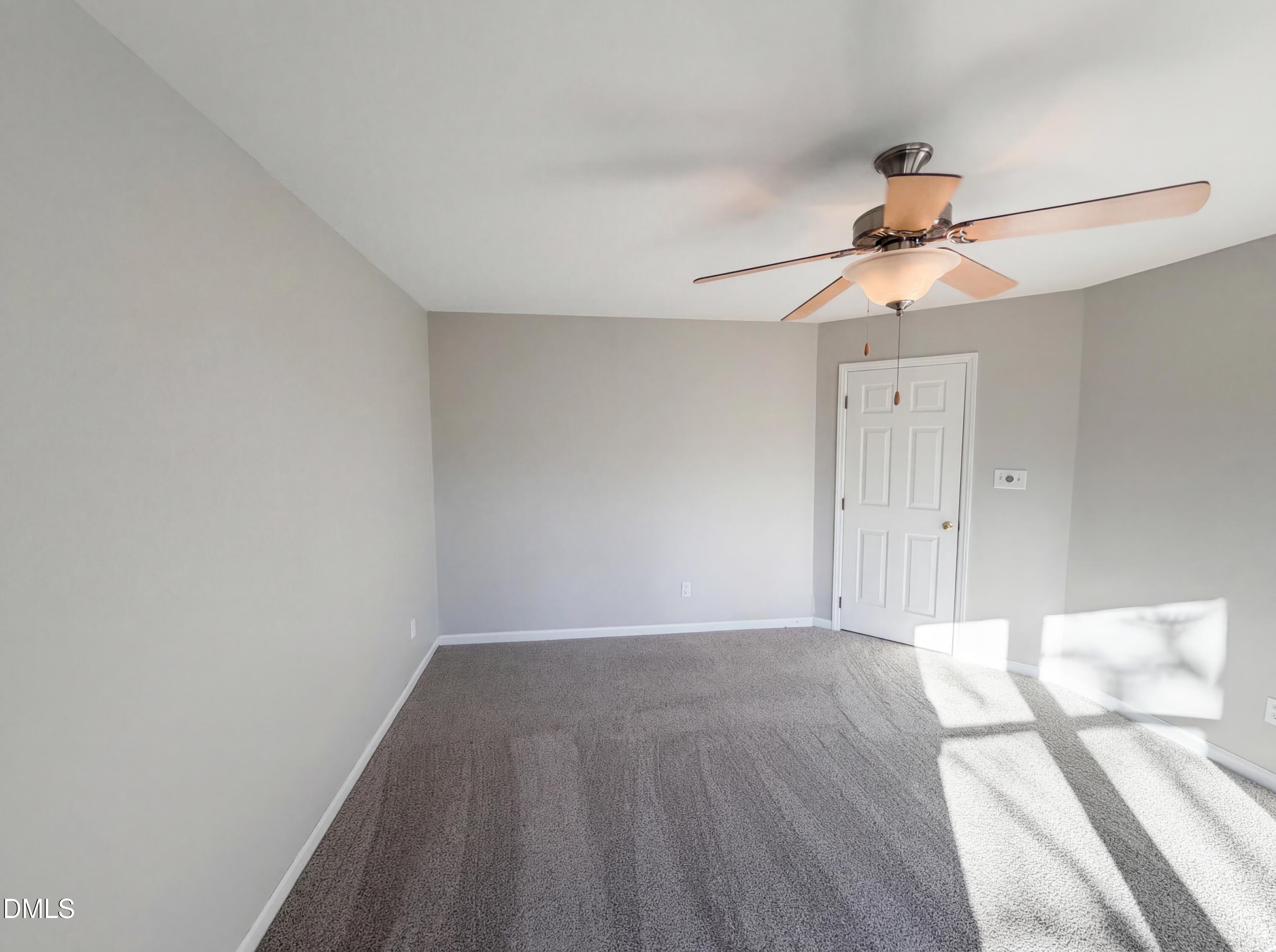 304 Arlington Ridge Ridge Property Photo 13