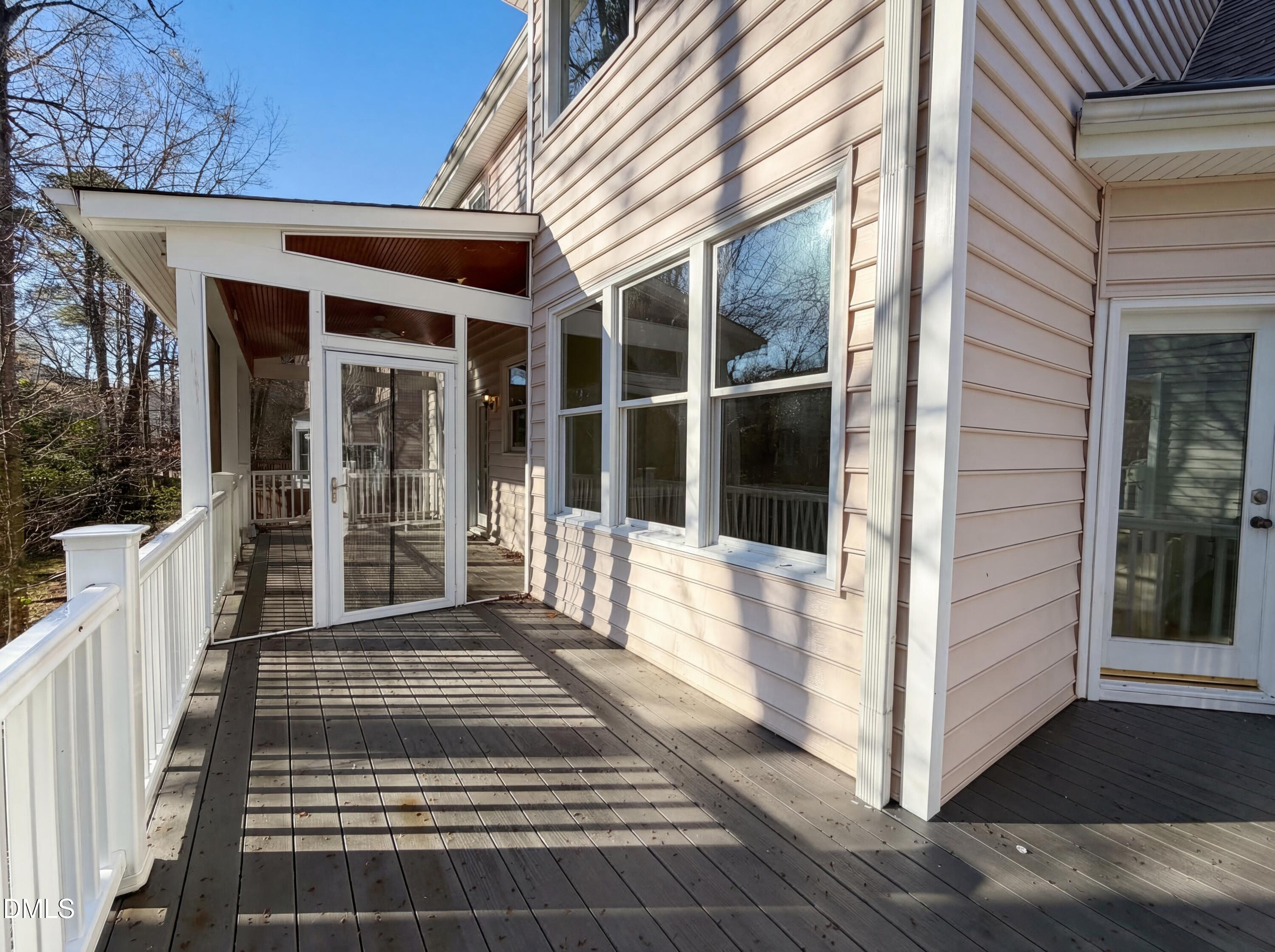 304 Arlington Ridge Ridge Property Photo 16