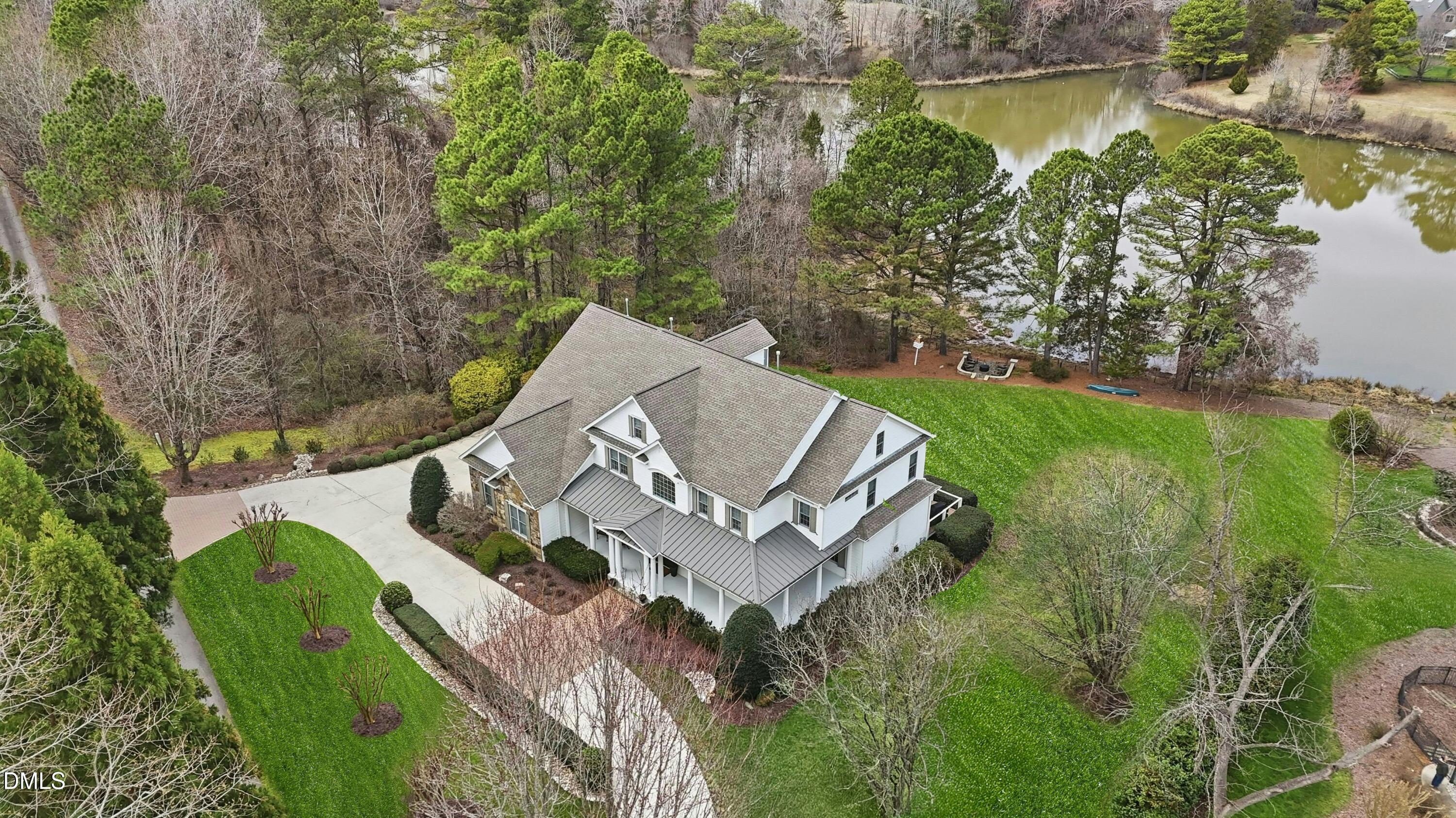 Picture of 300 Lake Manor Road