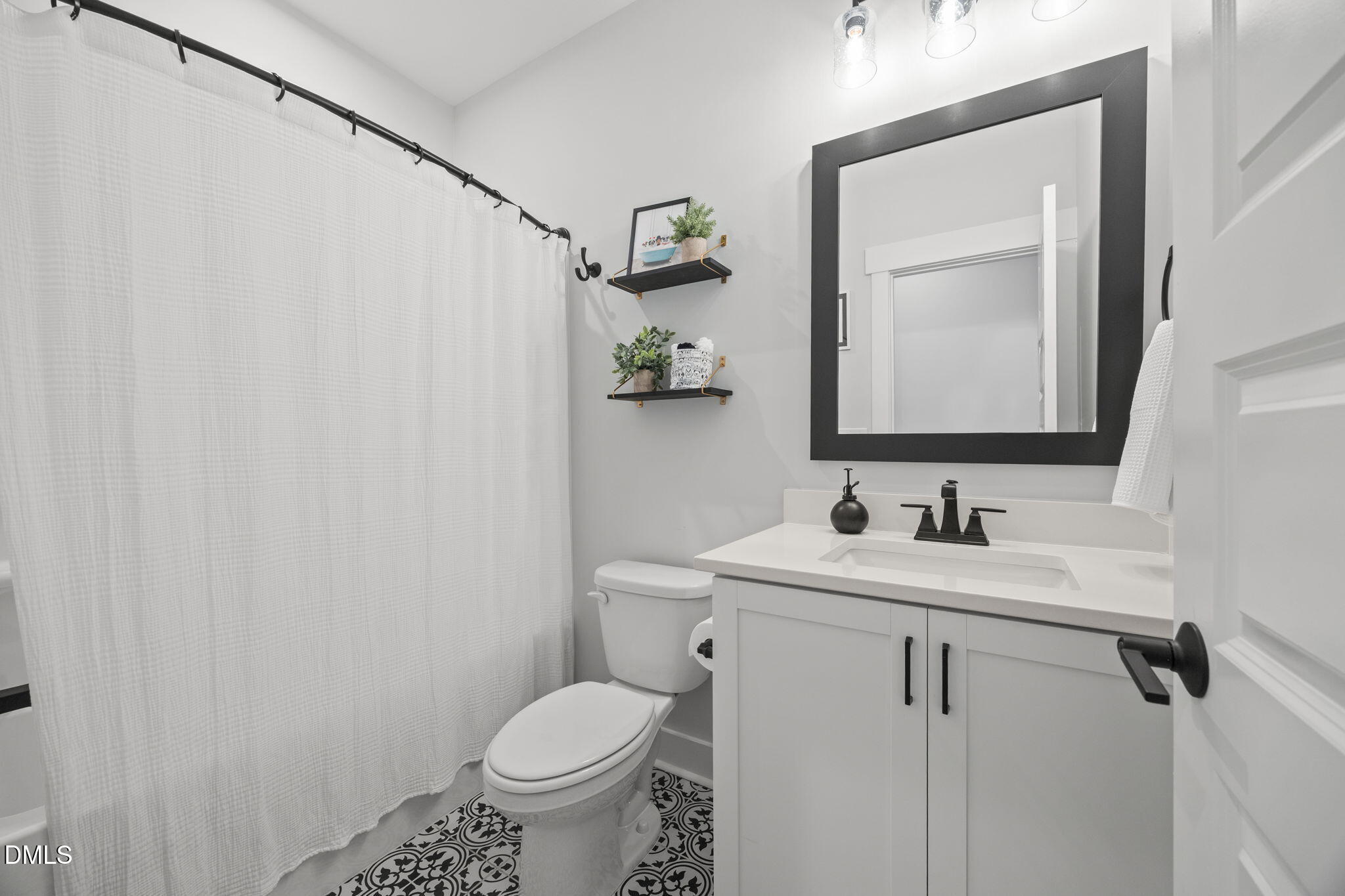 512 Basin Hill Drive Property Photo 33