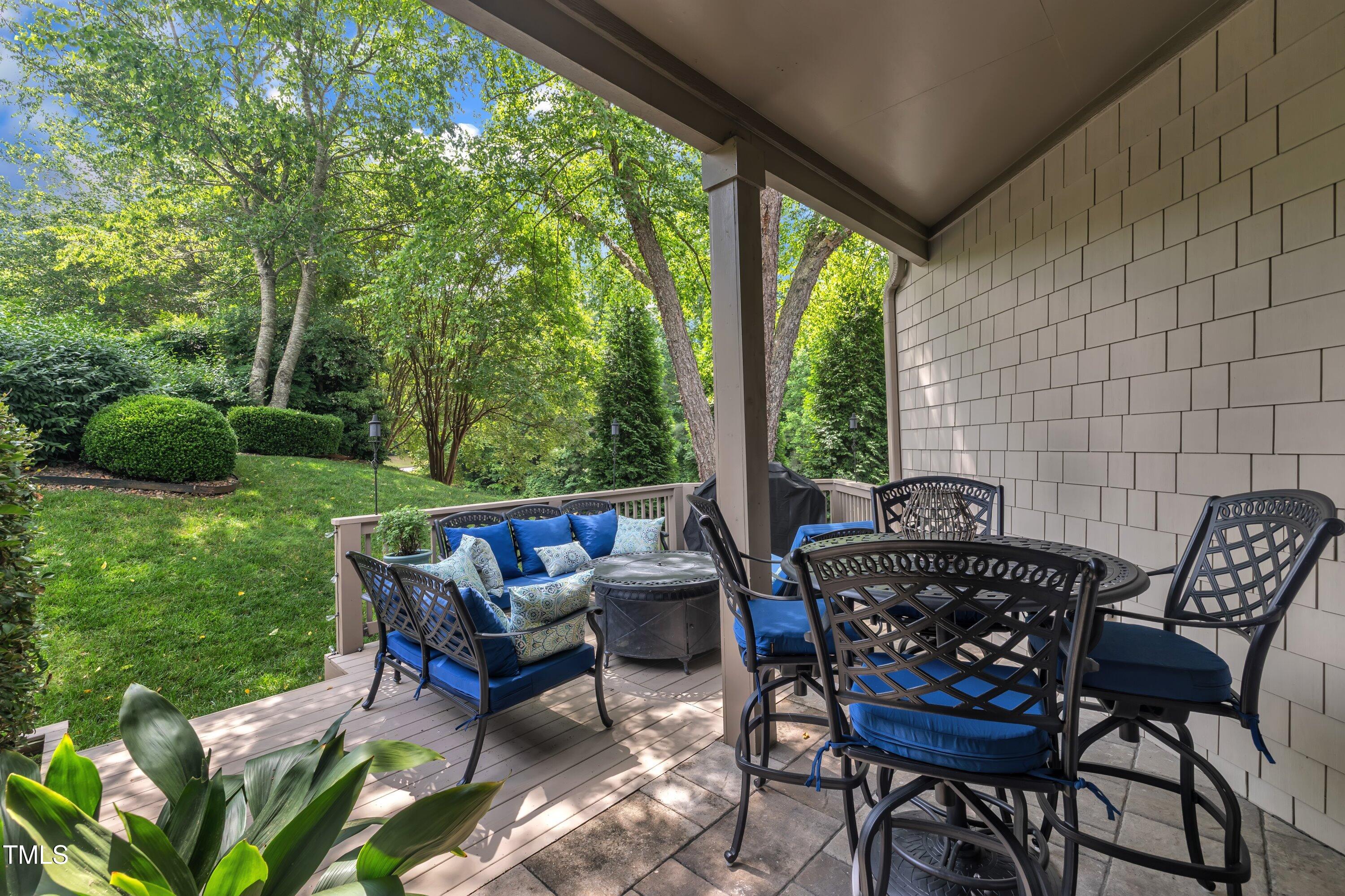4802 Glenmist Court Property Photo 6