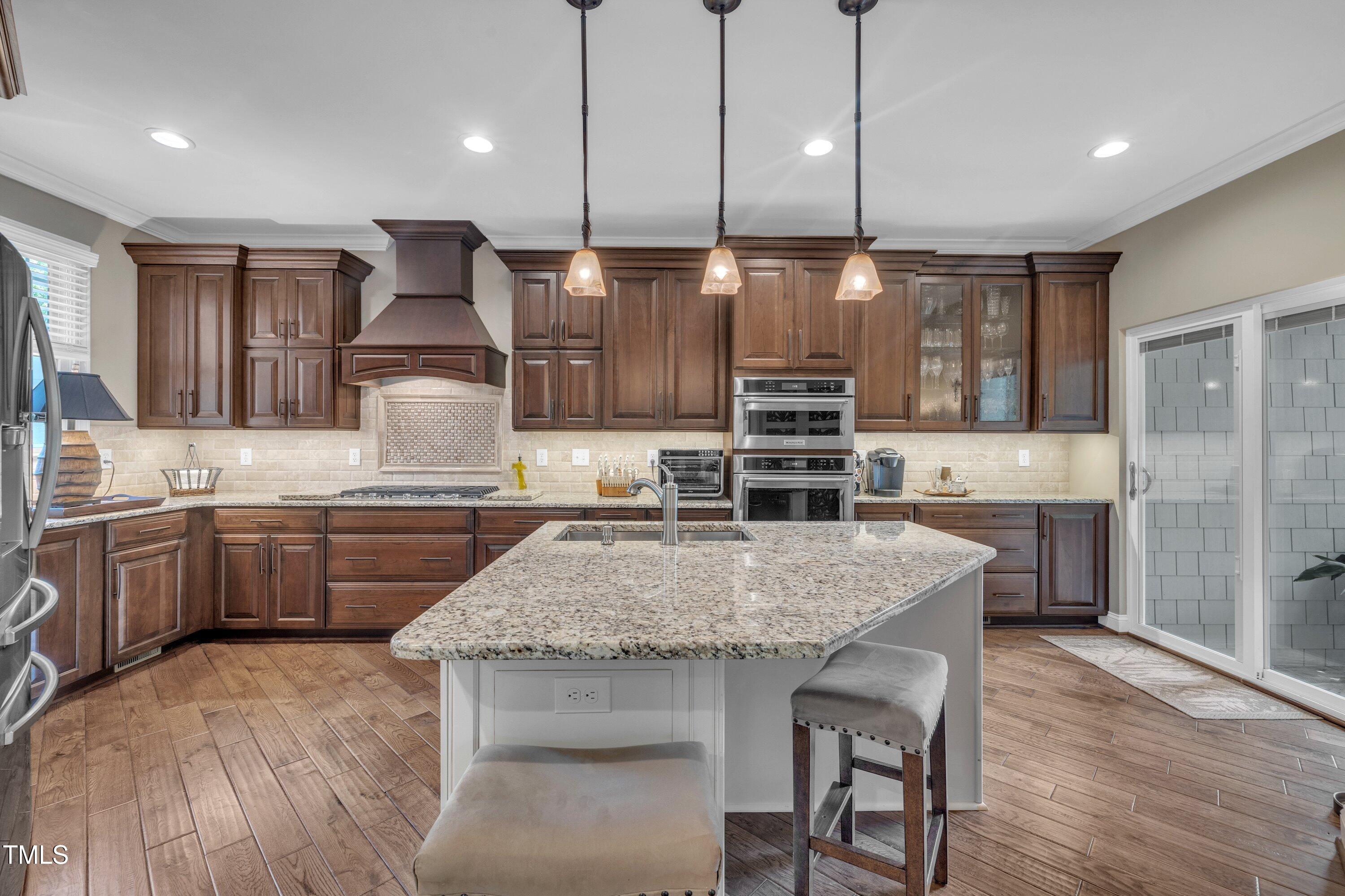 4802 Glenmist Court Property Photo 9