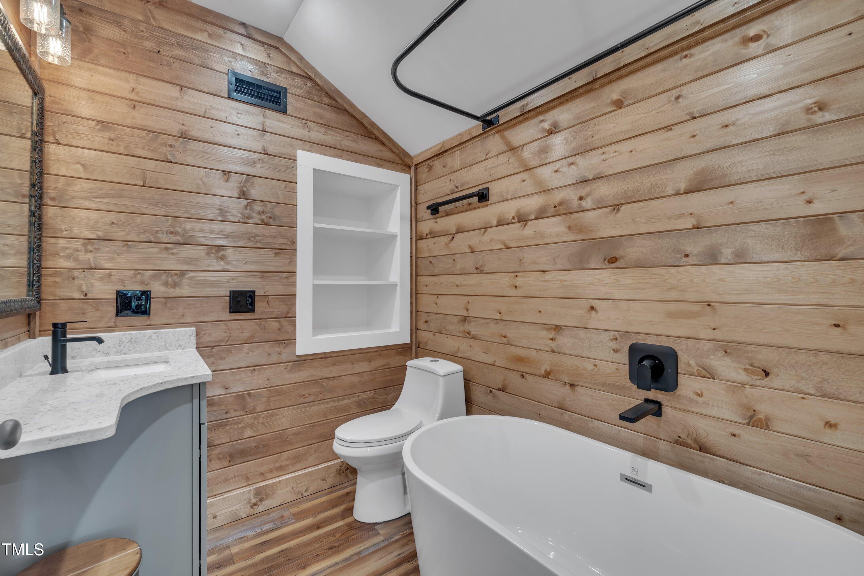 4802 Glenmist Court Property Photo 45
