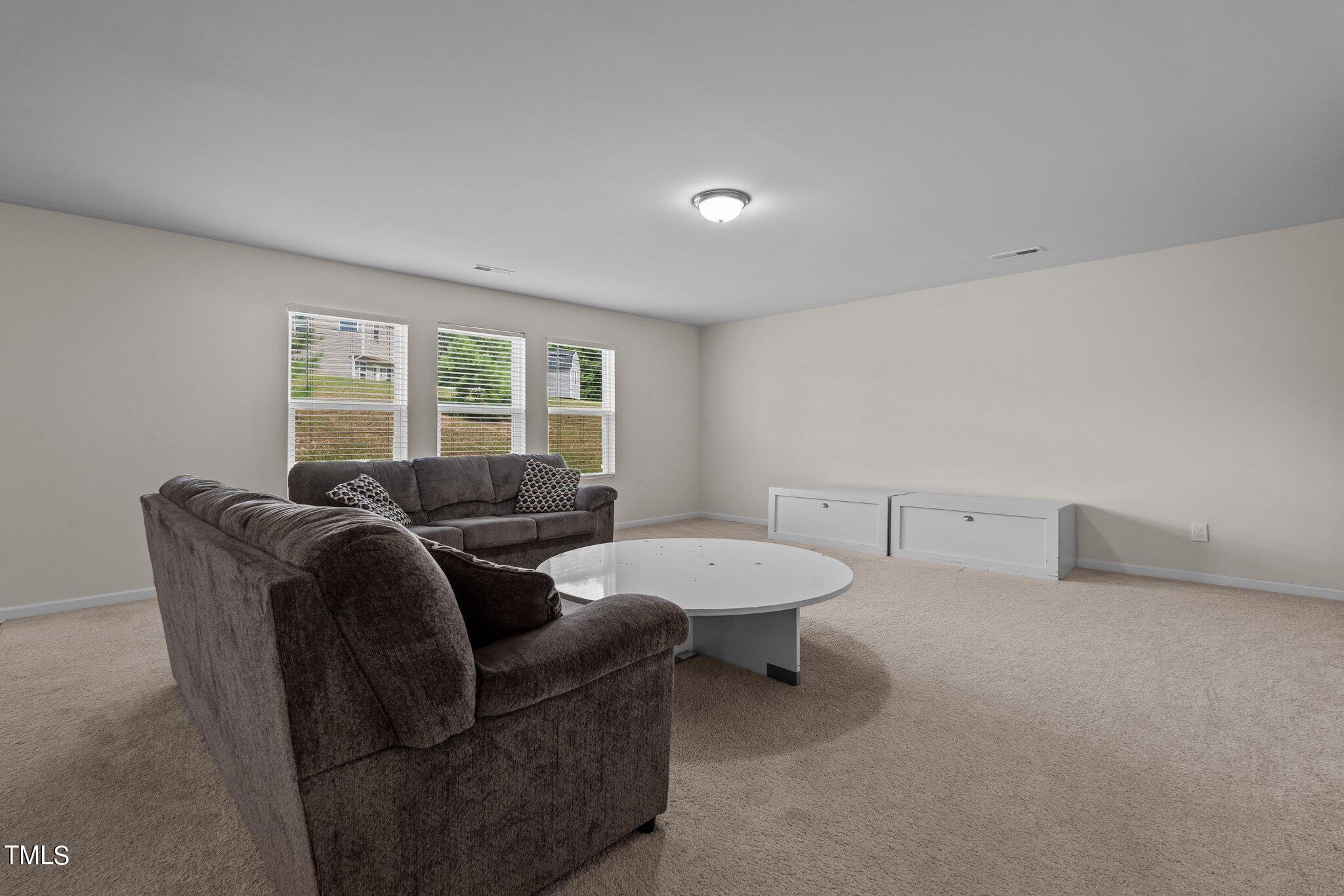 16 Summerwood Lane Property Photo 12