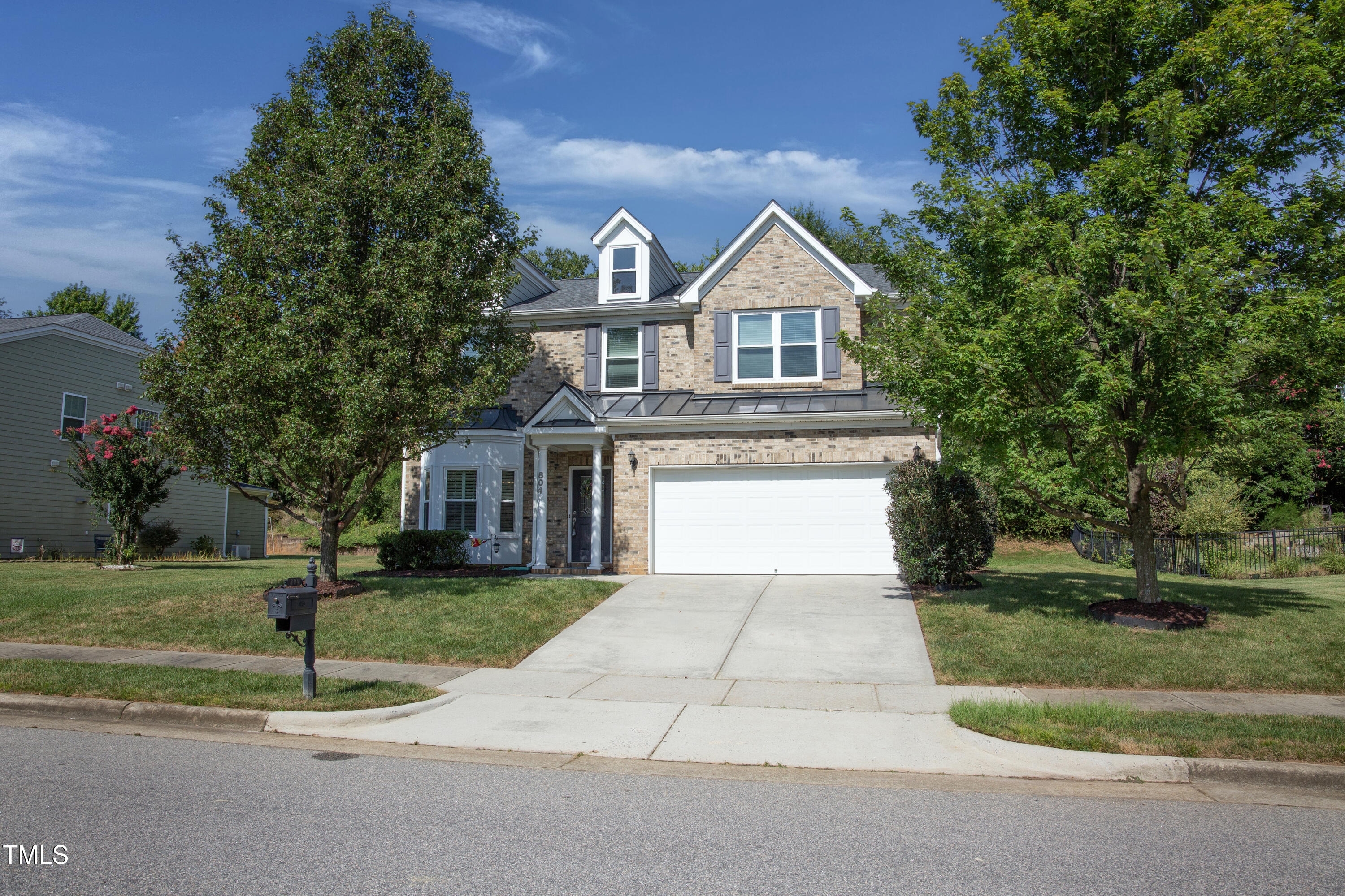 804 Blue Thorn Drive Property Photo 1