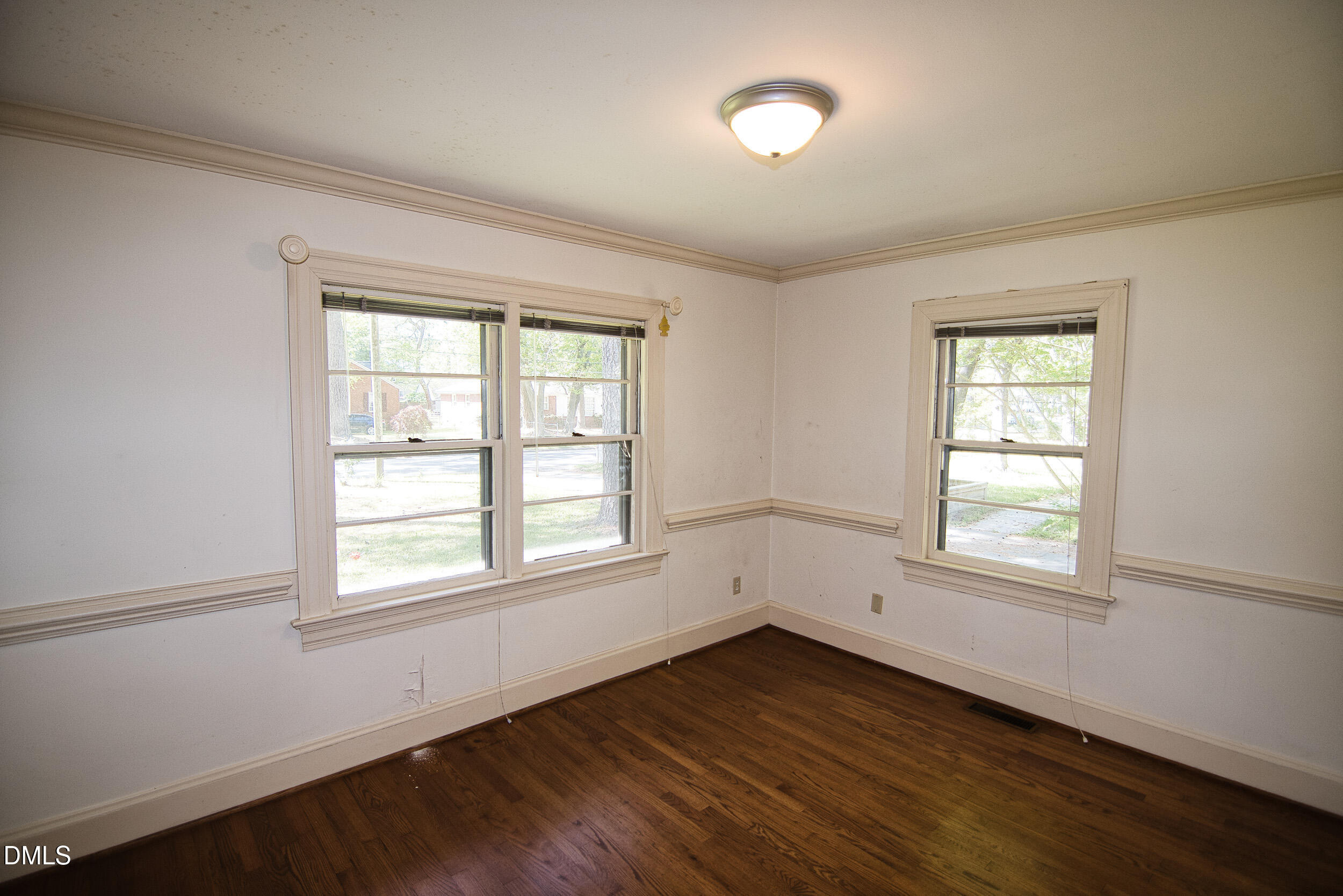 713 Burton Street Property Photo 11