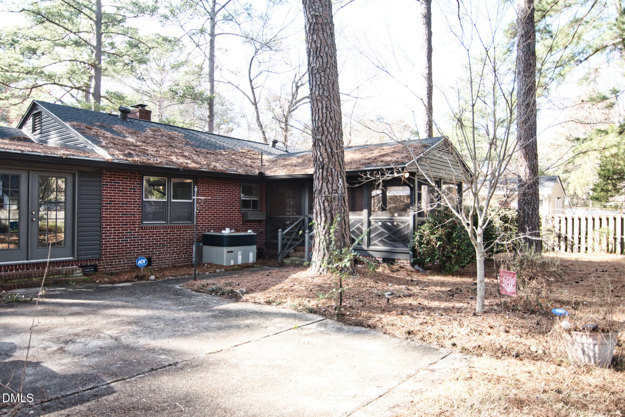 713 Burton Street Property Photo 15