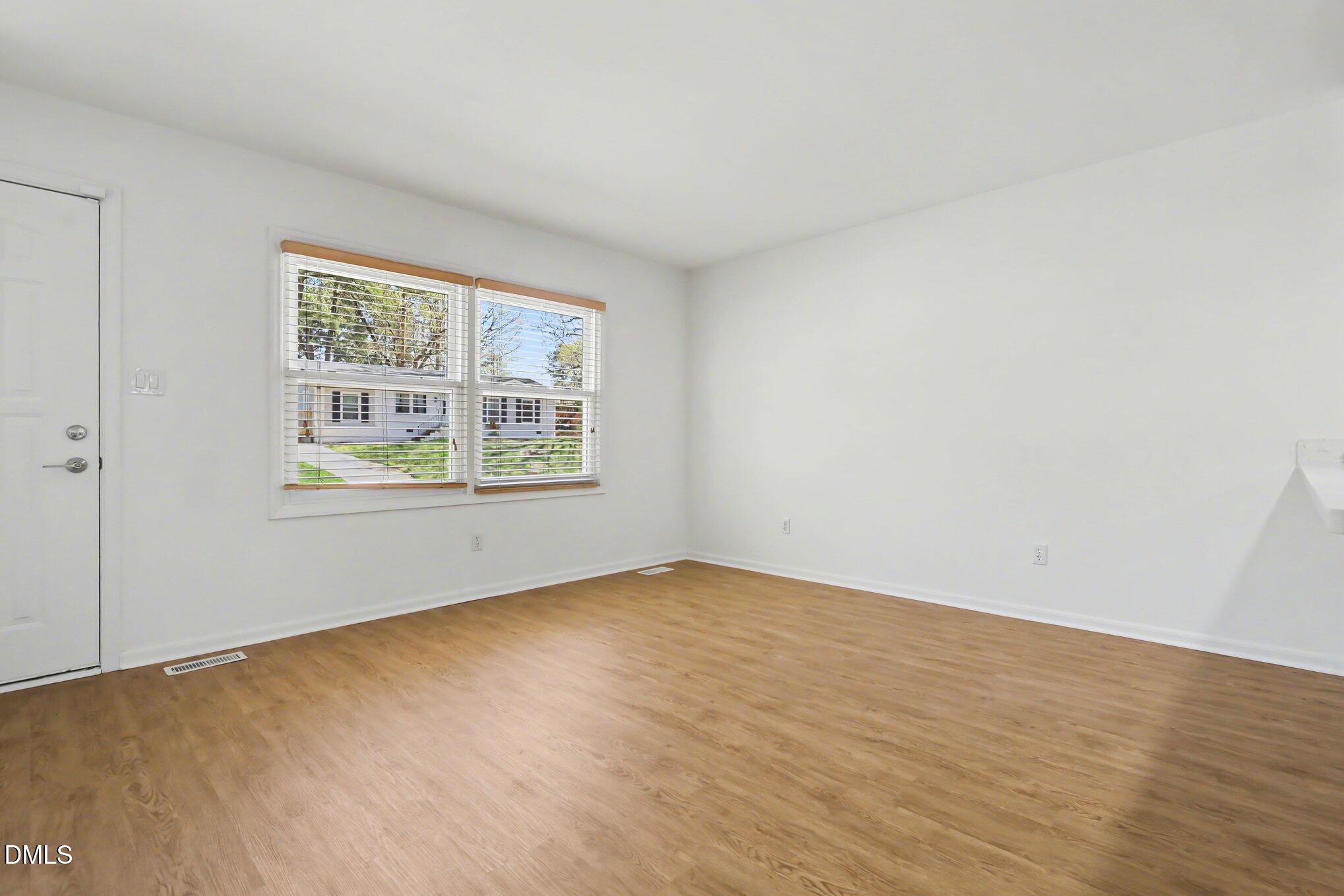 2608 Adcox Place Property Photo 5