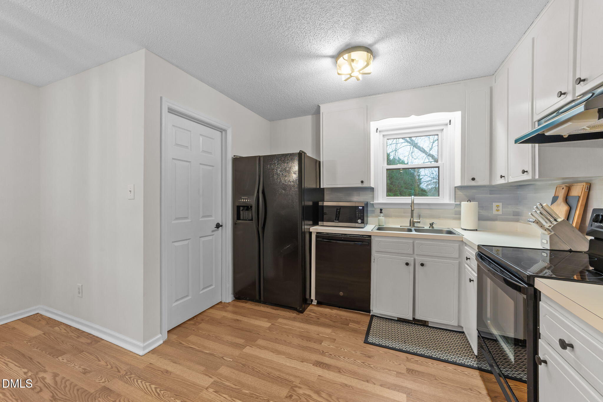717 Slippery Bank Court Property Photo 11