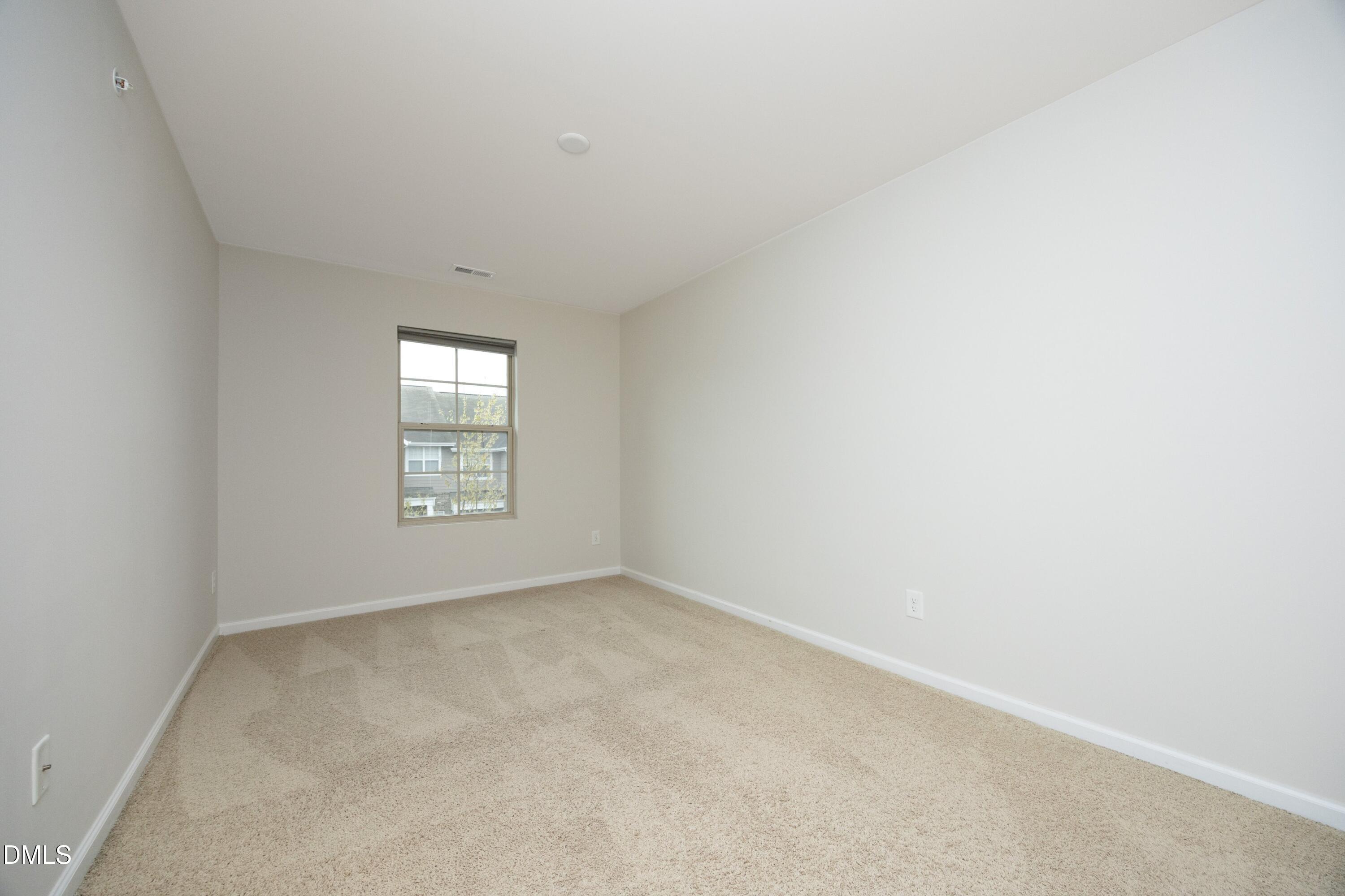 10111 Raven Tree Drive Property Photo 18