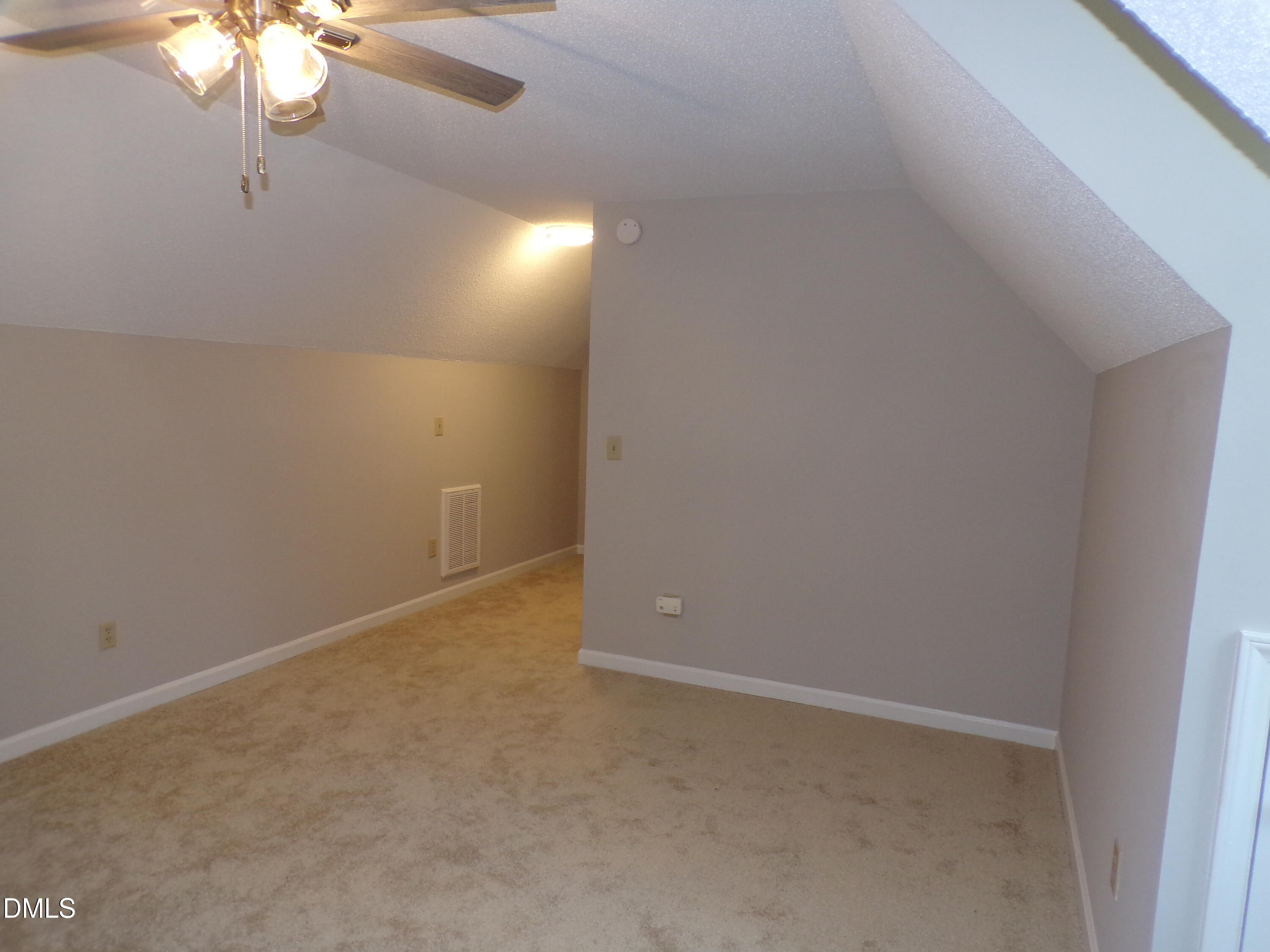 610 Cross Timbers Drive Property Photo 28